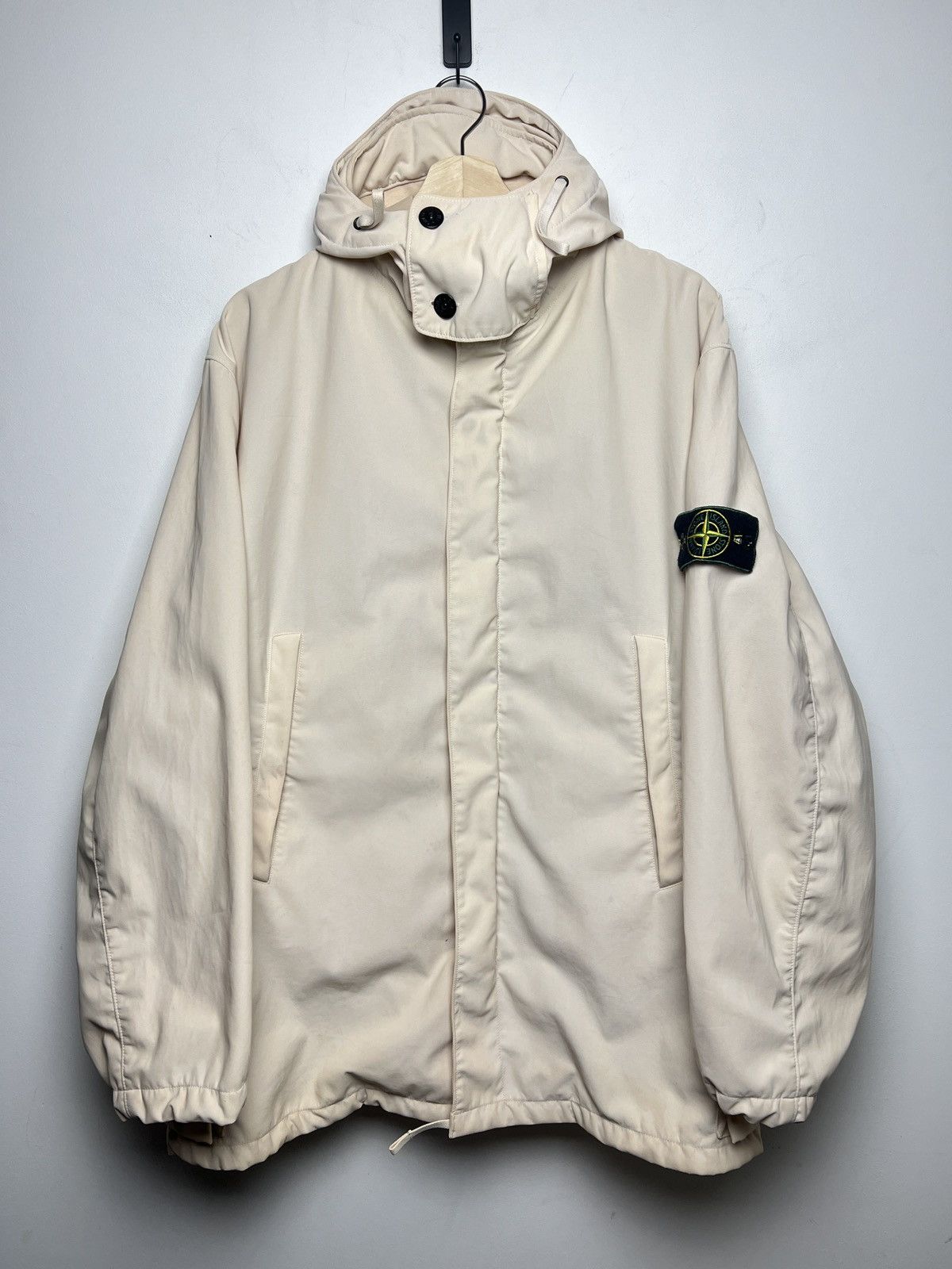 Stone Island stone island nylon jacket archive vintage Size US L / EU 52-54 / 3 - 3 Thumbnail