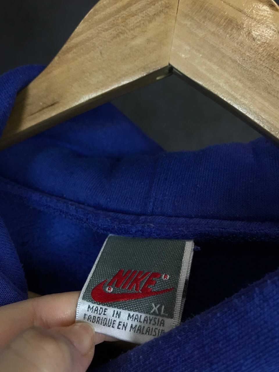 Nike Nike swoosh streetwear vintage hoodie Size US XL / EU 56 / 4 - 3 Thumbnail