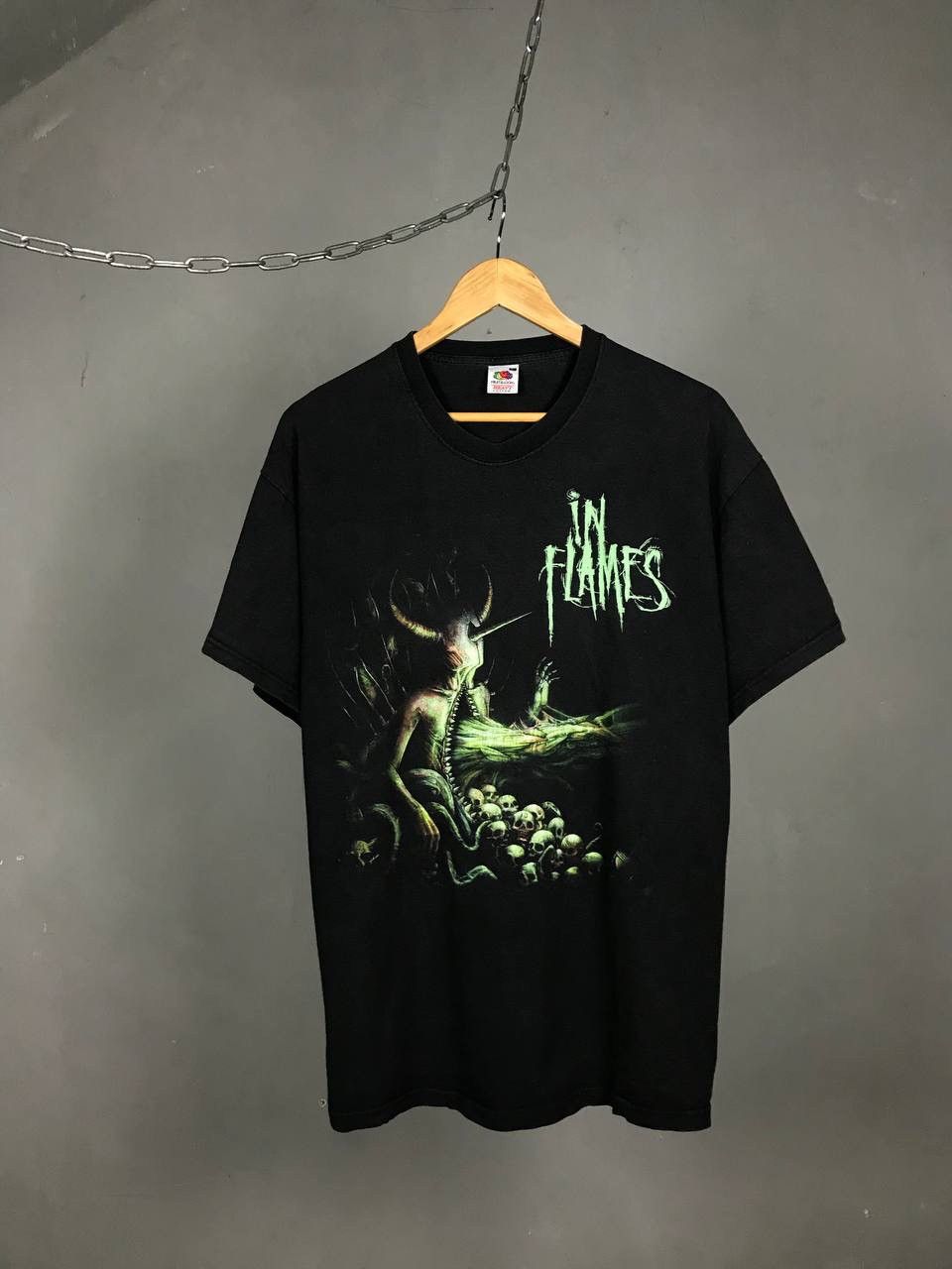 Band Tees × Vintage In Flames 2011 skullsvintage rock overprinted band tour tee Size US XL / EU 56 / 4 - 1 Thumbnail