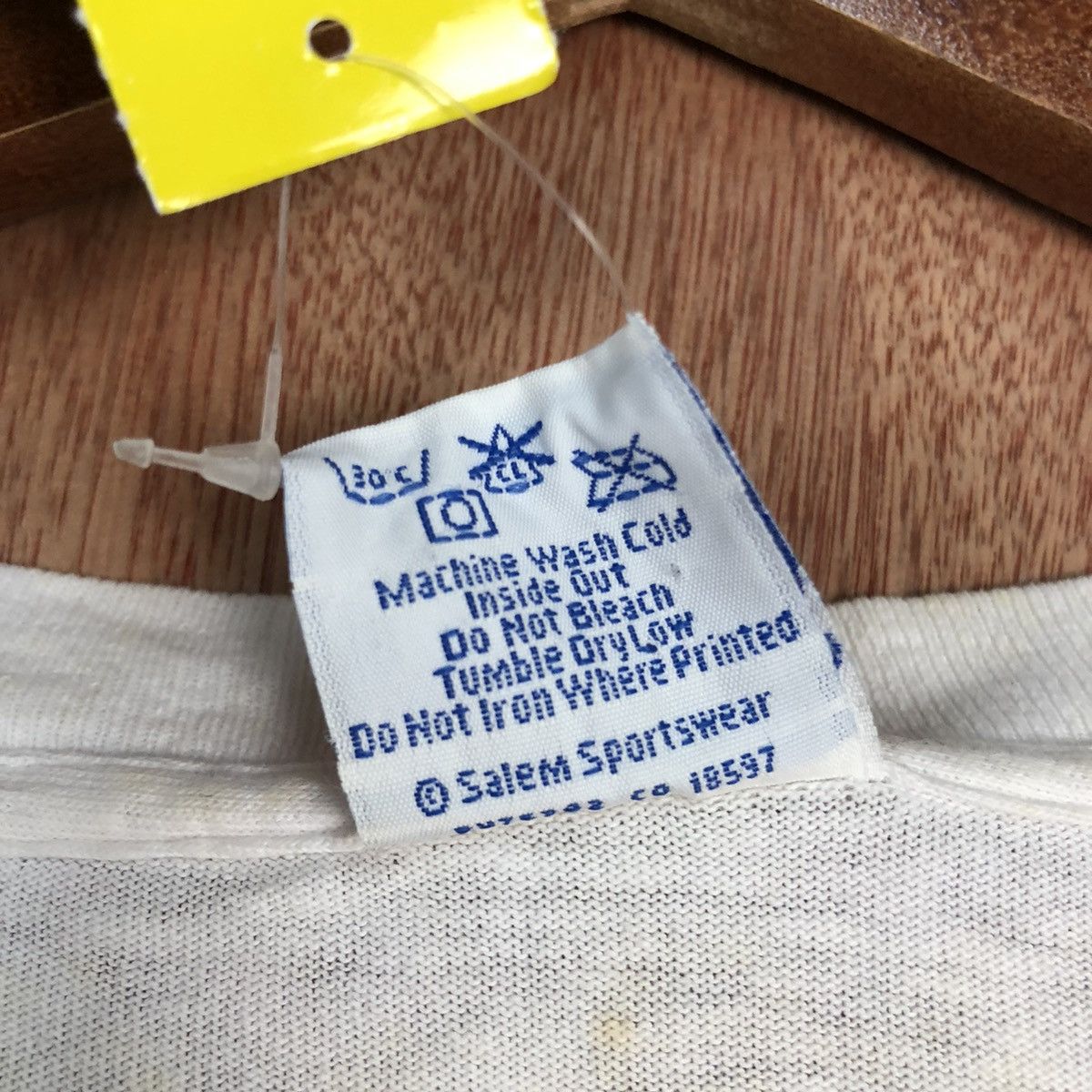 NBA Terry Cummings vintage NBA tee #1397DL Size US XL / EU 56 / 4 - 7 Thumbnail