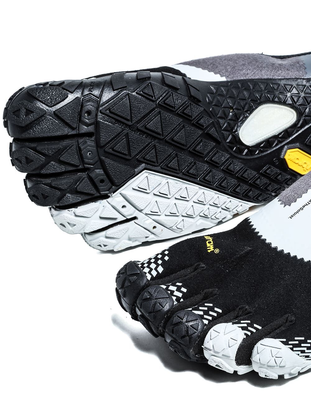 Suicoke × Takahiromiyashita The Soloist. × Vibram The Soloist x Suicoke nin sabo soloist five finger slip on Size US 9 / EU 42 - 8 Thumbnail