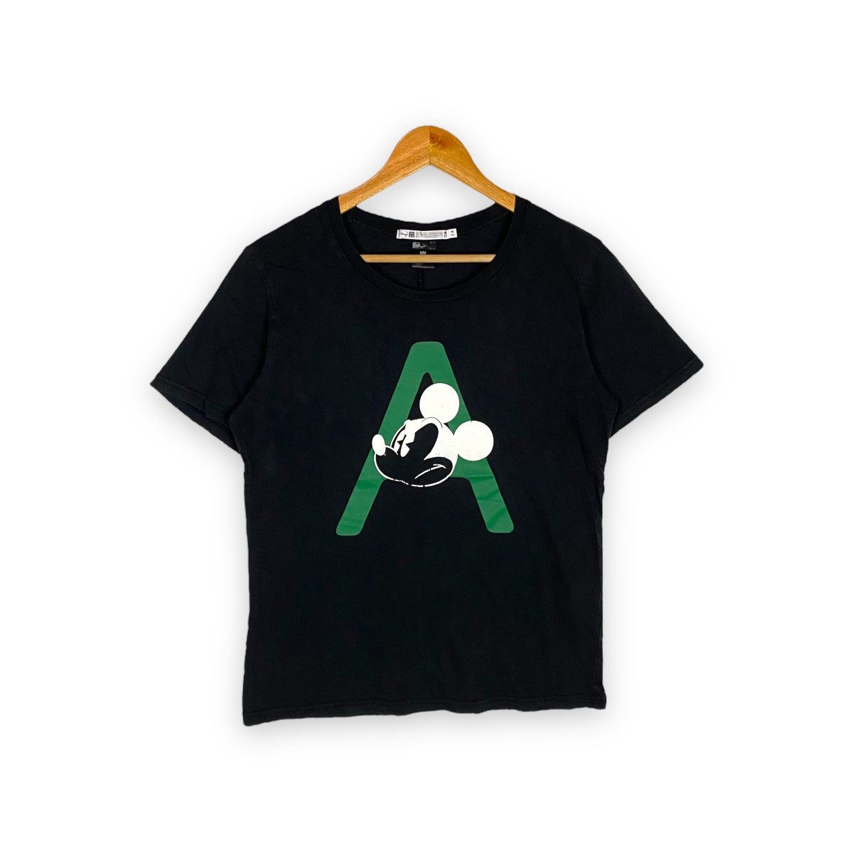 Disney × Japanese Brand × Undercover UNIQLO UNDERCOVER DISNEY ANARCHY MICKEY T SHIRT Size US M / EU 48-50 / 2 - 1 Thumbnail