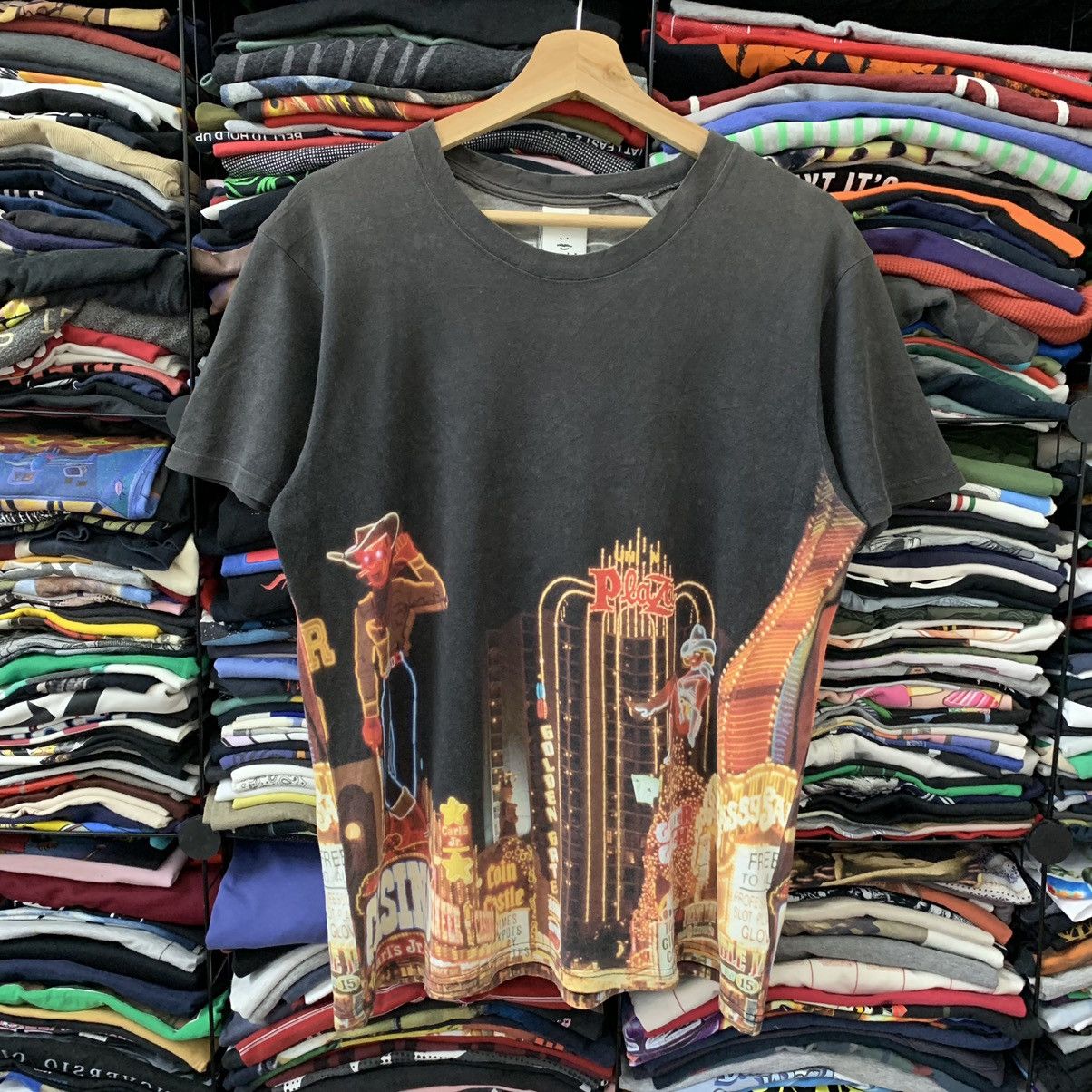 Japanese Brand VINTAGE OVP X-GIRL CASINO TEE Size US M / EU 48-50 / 2 - 1 Thumbnail