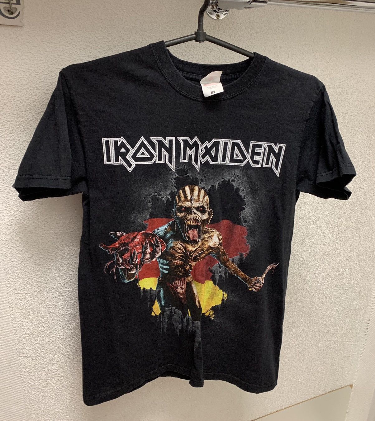 Band Tees Iron Maiden vintage rock band tee tour t-shirt S sz Size US S / EU 44-46 / 1 - 1 Thumbnail