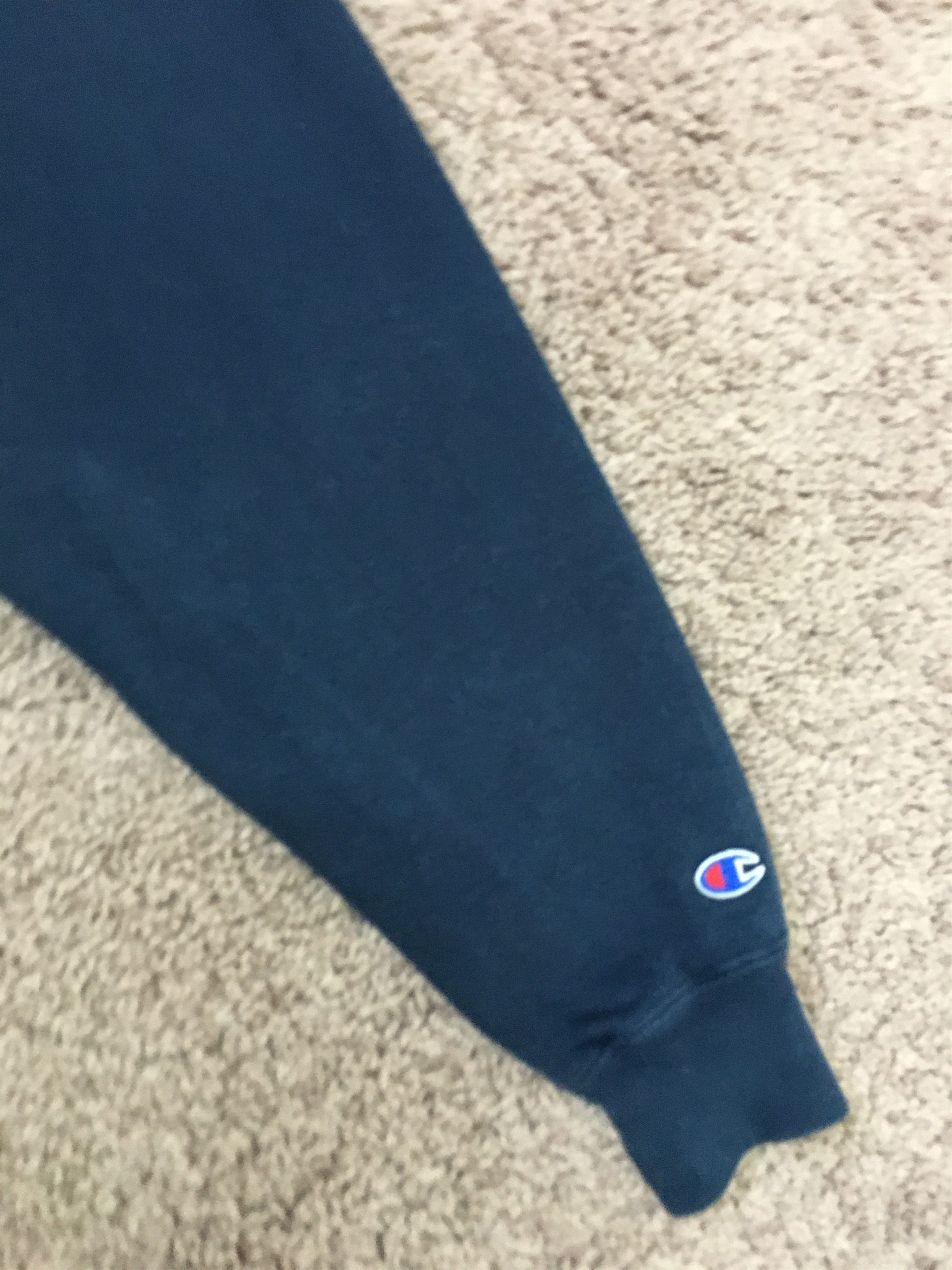 Champion vintage champion reverse weave Size US M / EU 48-50 / 2 - 4 Thumbnail
