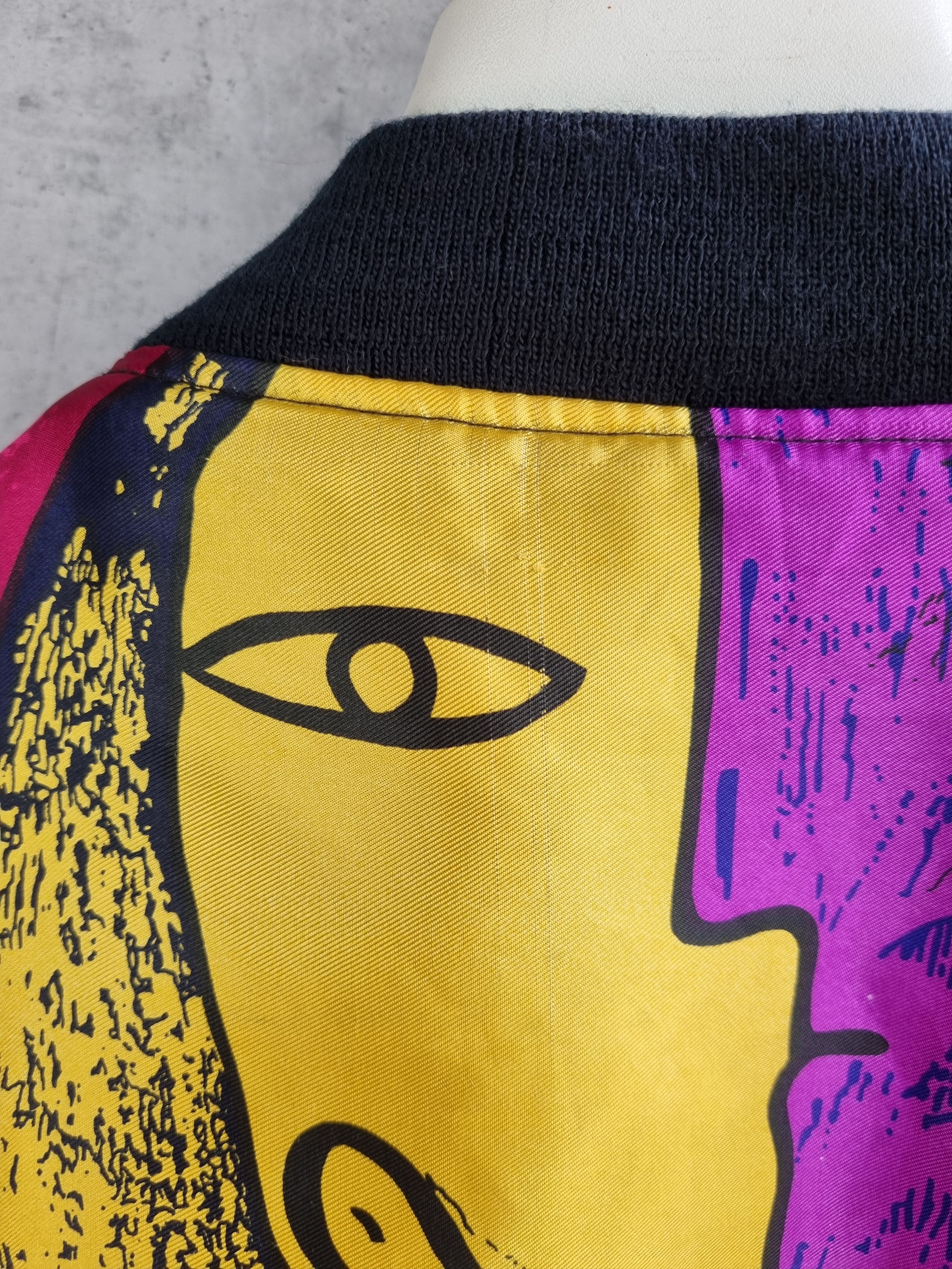 Vintage 90s Picasso Abstract Print, shiny fabrics looks like Silk Size M / US 6-8 / IT 42-44 - 7 Thumbnail