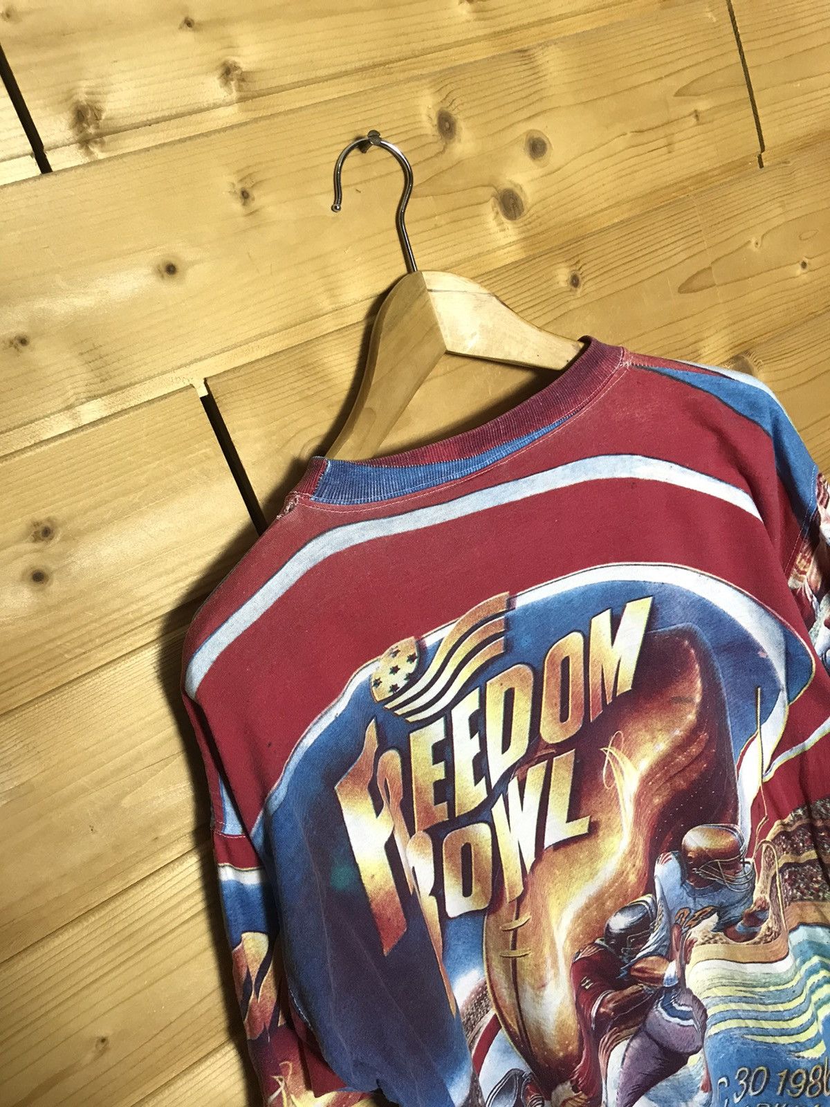 NFL Rare Vintage Freedom Bowl over print t-shirt Size US M / EU 48-50 / 2 - 9 Thumbnail