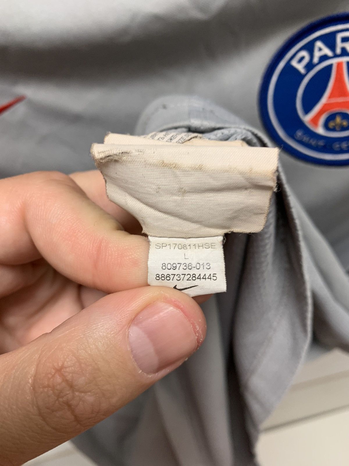 Nike Paris Saint Germain PSG grey t-shirt L sz Size US L / EU 52-54 / 3 - 7 Thumbnail