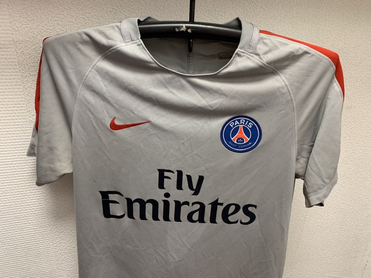 Nike Paris Saint Germain PSG grey t-shirt L sz Size US L / EU 52-54 / 3 - 2 Thumbnail