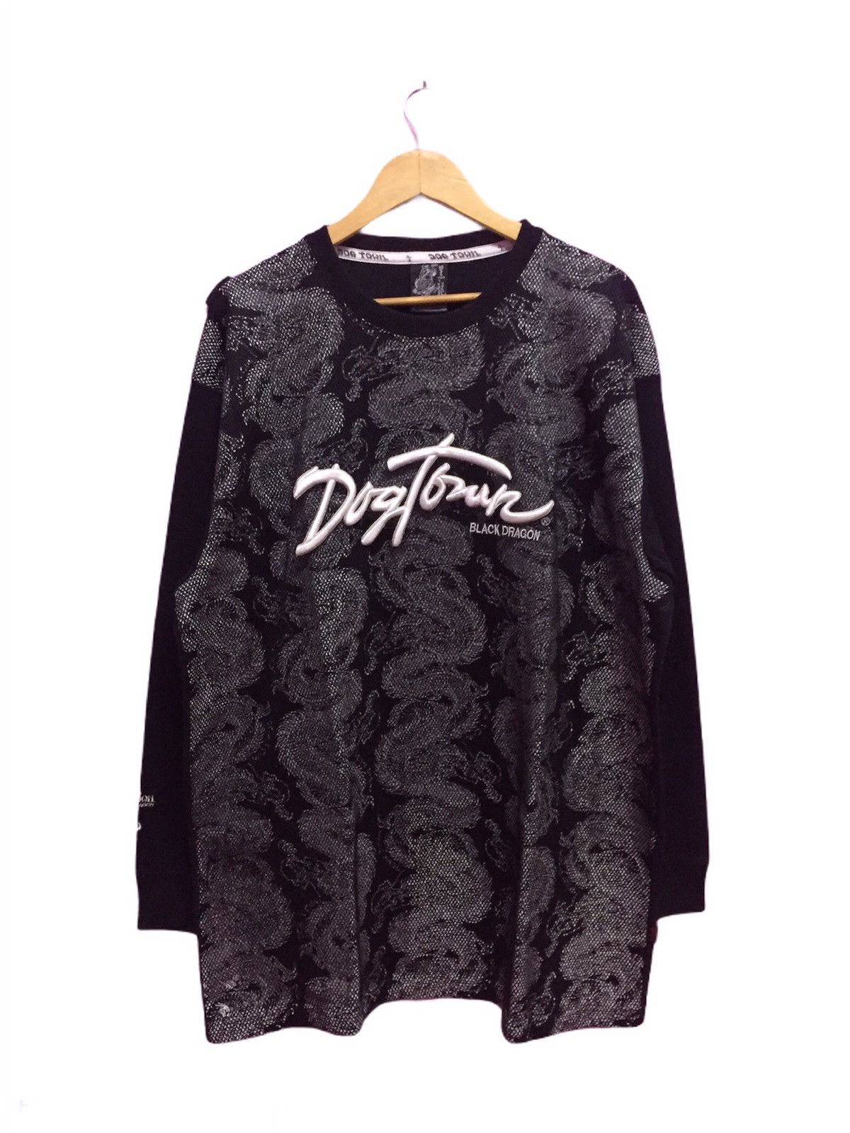Dogtown Vintage 90s Dog Town Black Dragon Sweatshirts Size X Large Size US XL / EU 56 / 4 - 1 Thumbnail