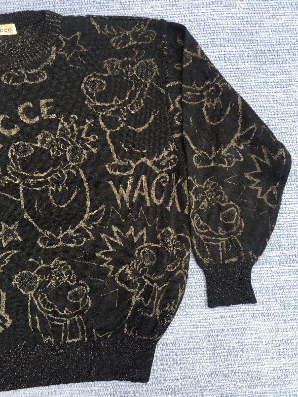 Japanese Brand black gold knit Size US S / EU 44-46 / 1 - 3 Thumbnail