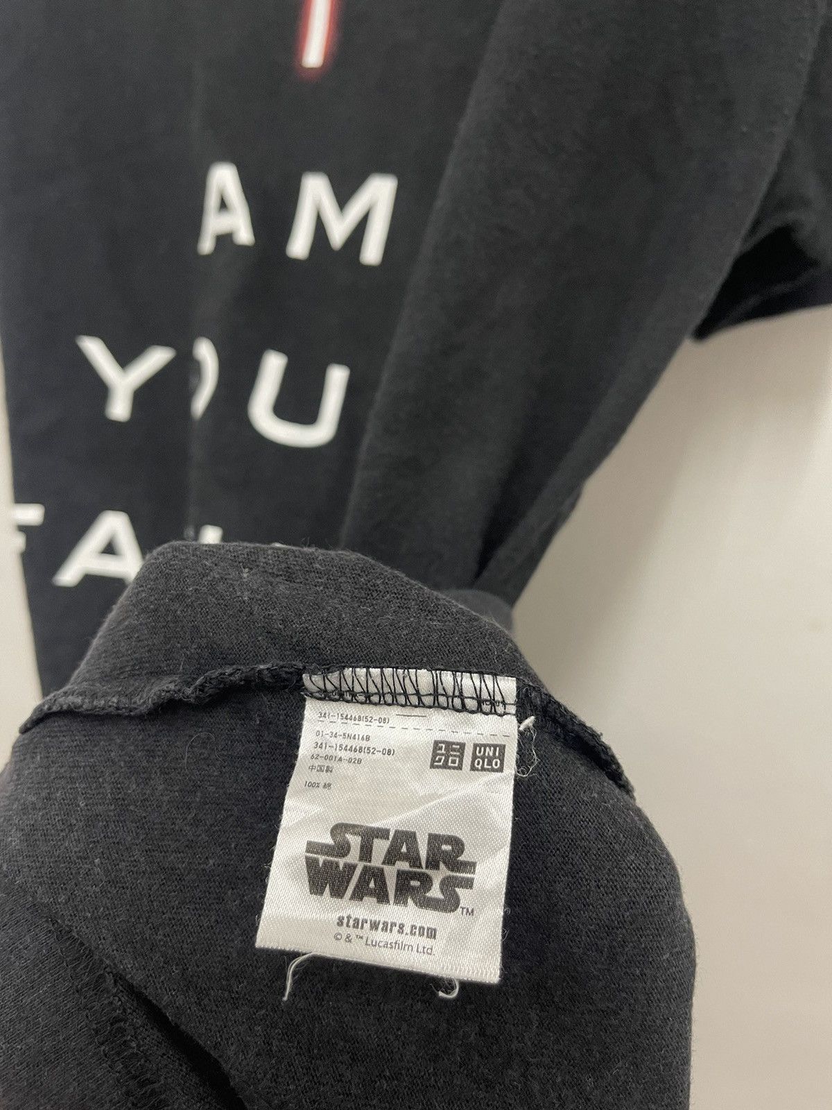 Star Wars Rare UTGP STAR WARS X Uniqlo I Am Your Father Tee Size US M / EU 48-50 / 2 - 5 Thumbnail