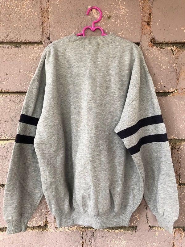 Japanese Brand Rare 90s Vintage Leyton House Versus Sports Sweatshirt Size US L / EU 52-54 / 3 - 3 Thumbnail