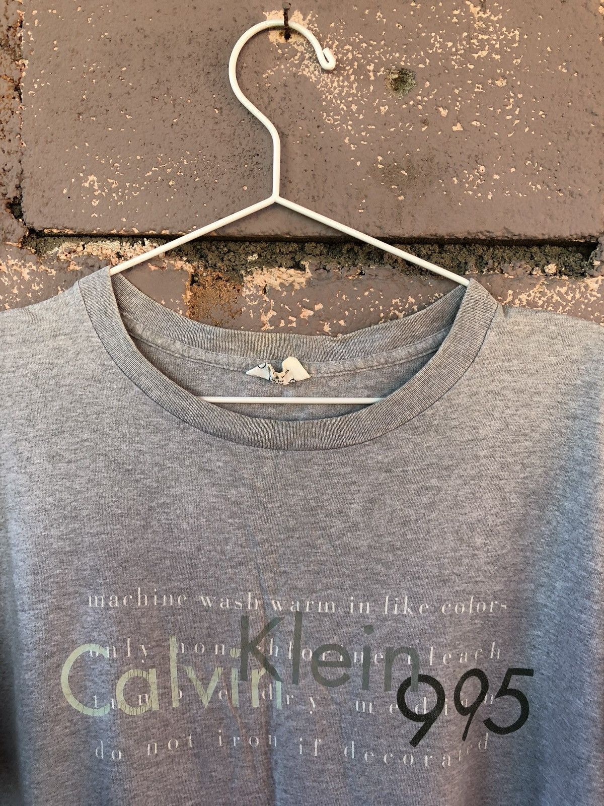 Calvin Klein Rare 90s Vintage CALVIN KLEIN CK Spell Out Big Logo Shirt Size US L / EU 52-54 / 3 - 2 Thumbnail