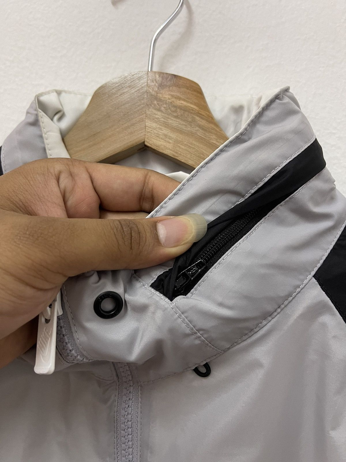 Nike × Vintage Vintage Nike Swoosh Embroidery Y2k Zip Up Jacket Size US M / EU 48-50 / 2 - 6 Thumbnail
