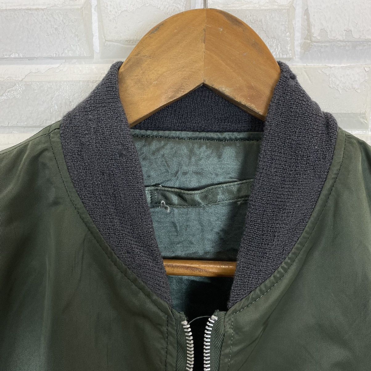 Alpha Industries Vintage Alpha Industries Ma-1 Bomber jacket Size US M / EU 48-50 / 2 - 7 Thumbnail