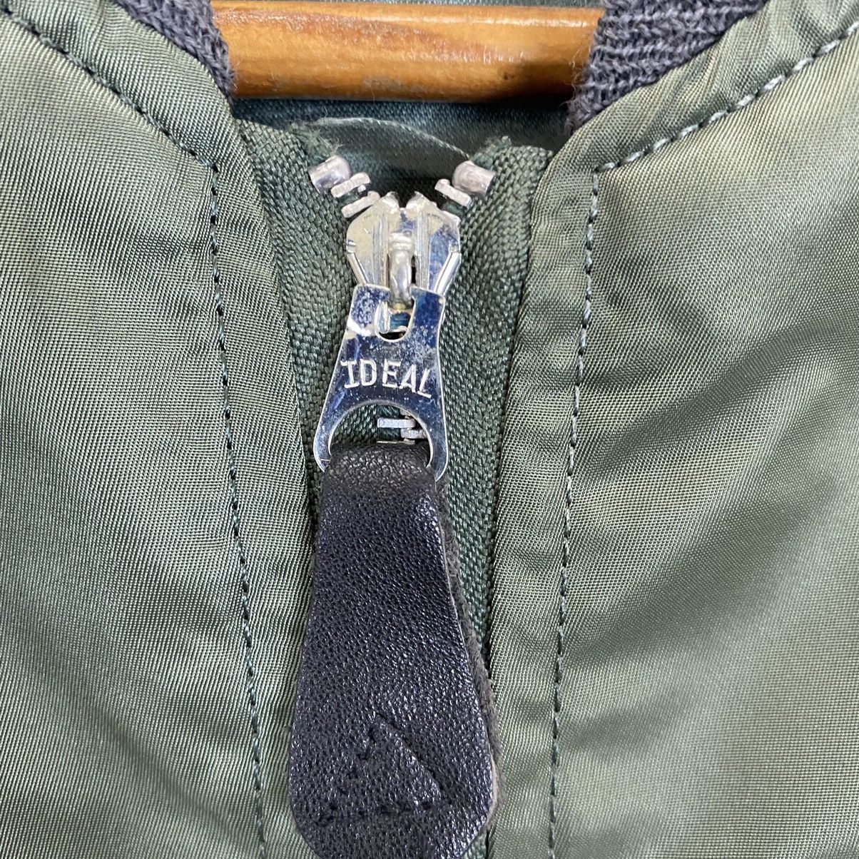 Alpha Industries Vintage Alpha Industries Ma-1 Bomber jacket Size US M / EU 48-50 / 2 - 6 Thumbnail