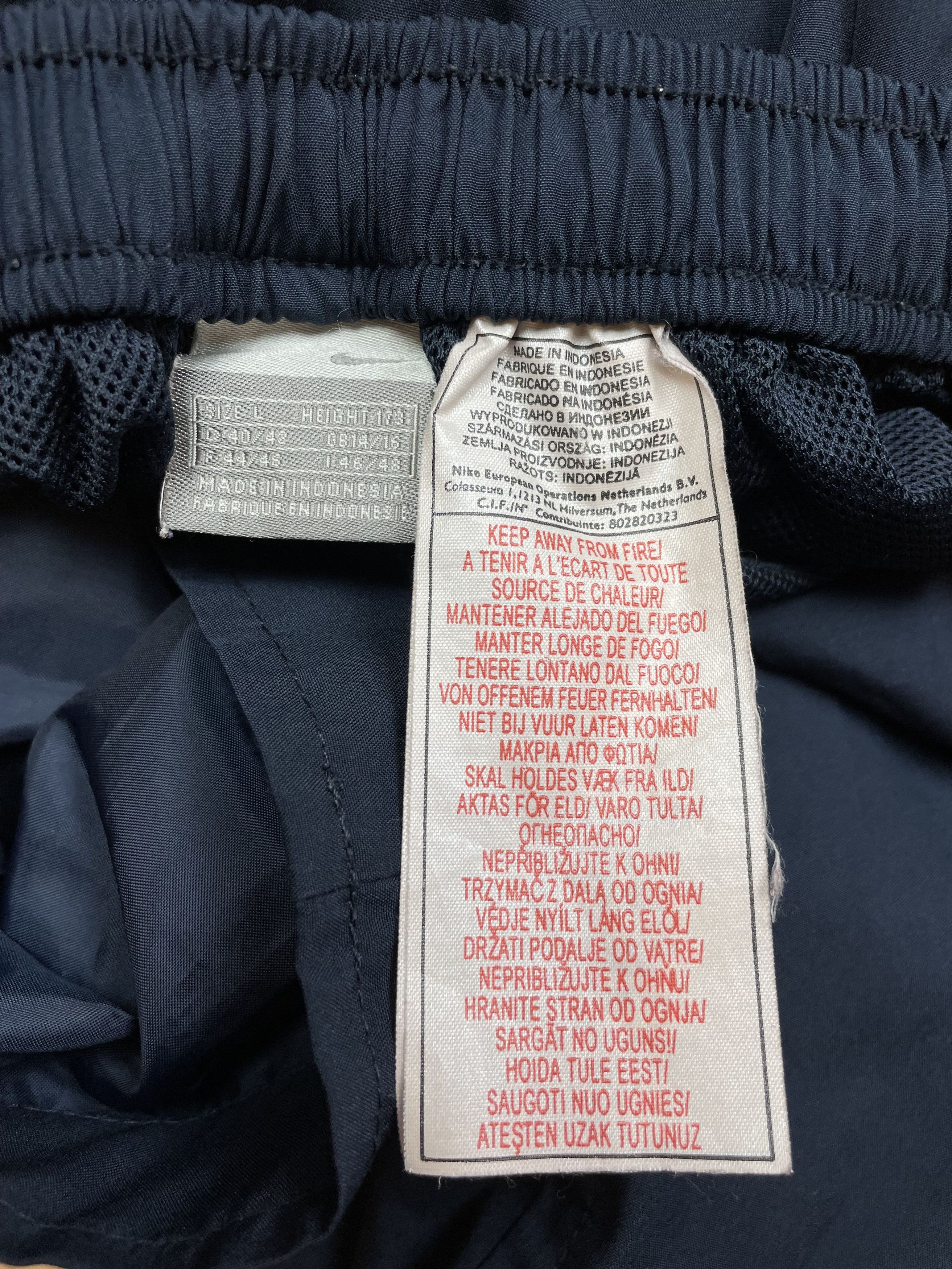Nike × Vintage Vintage Nike Sweatpants Pants Rare Swoosh Y2K Hype Size US 34 / EU 50 - 8 Thumbnail