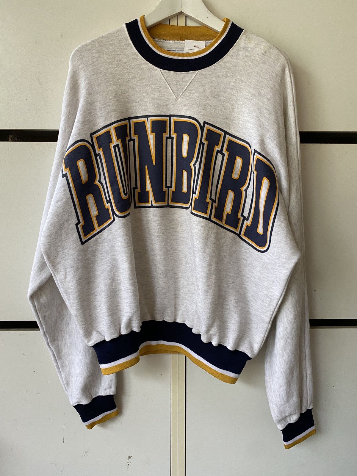 VINTAGE RUNBIRD BY MIZUNO SPELL OUT SWEATSHIRT