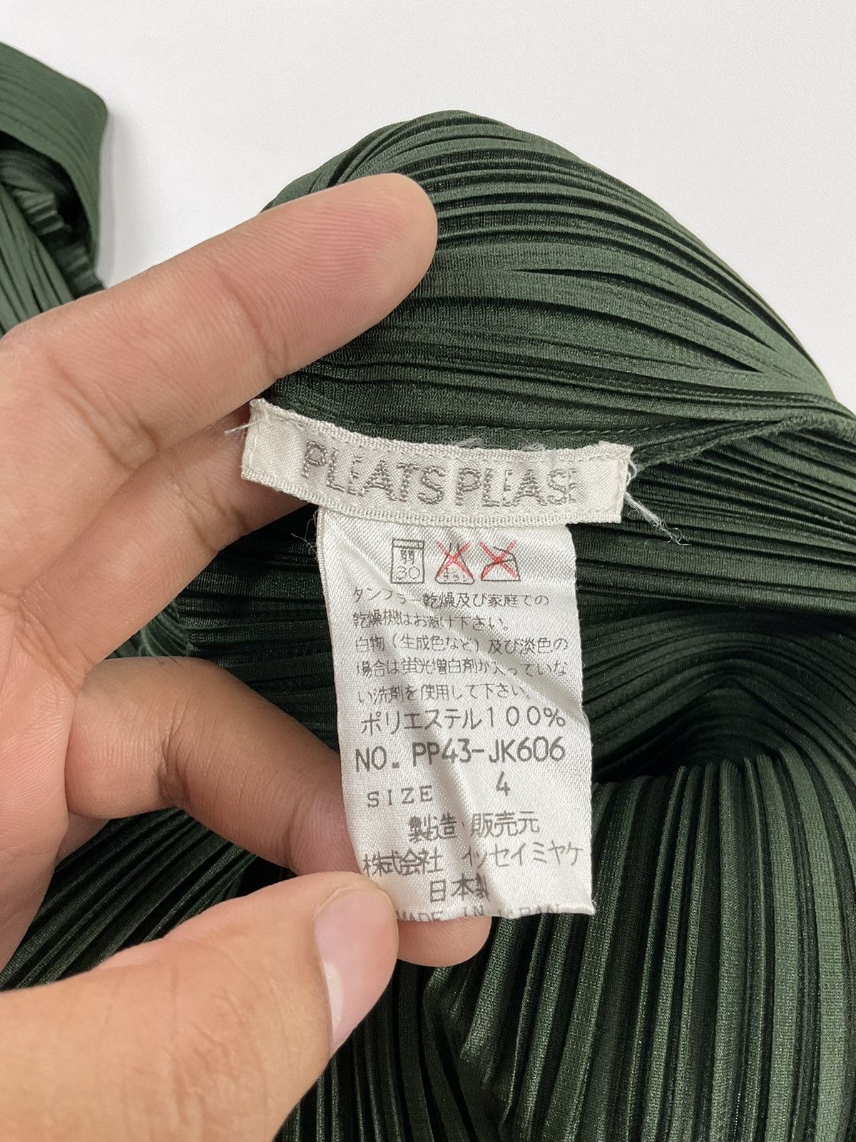 Issey Miyake Issey Miyake Pleats Please Pleated Long Sleeve Size M / US 6-8 / IT 42-44 - 9 Thumbnail