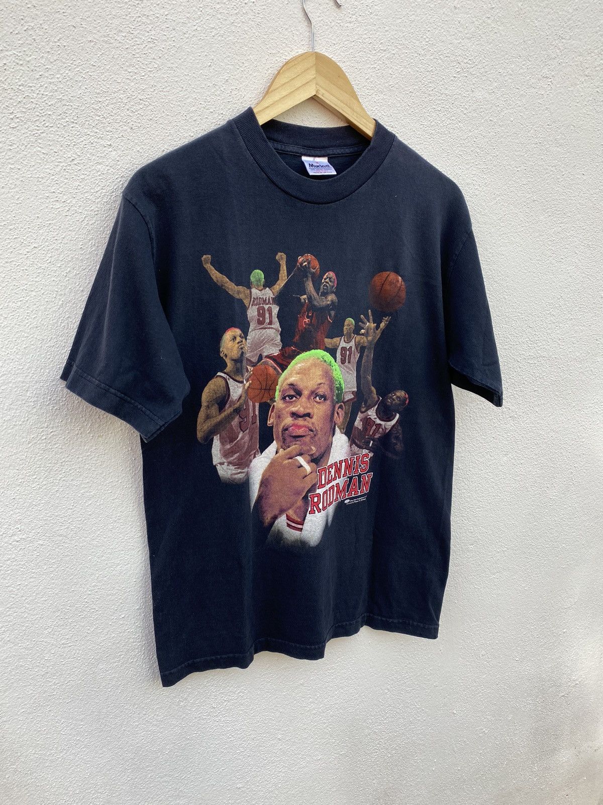 NBA Rare 90s Vintage Dennis rodman raptee nba shirt Size US M / EU 48-50 / 2 - 9 Thumbnail