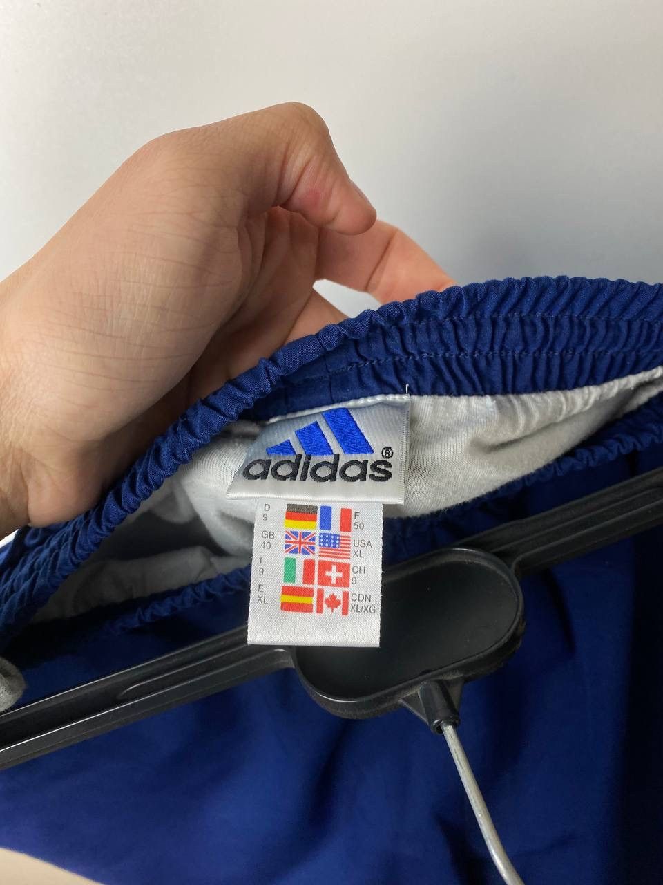 Vintage Adidas vintage shorts size XL Size US 44 / EU 60 - 3 Thumbnail