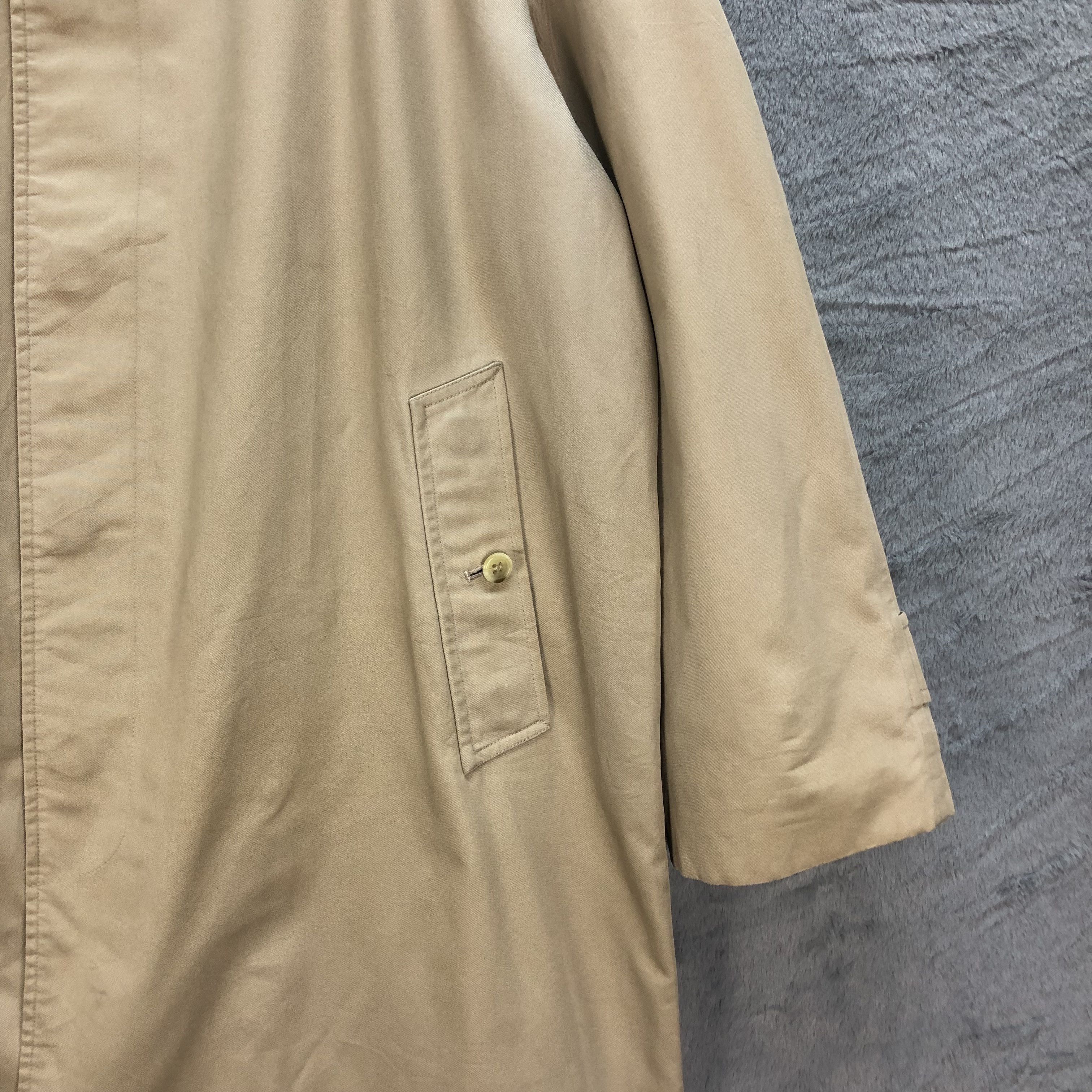 Burberry VINTAGE BURBEERYS NOVA CHECK OVERCOAT #6872-96 Size US XL / EU 56 / 4 - 5 Thumbnail