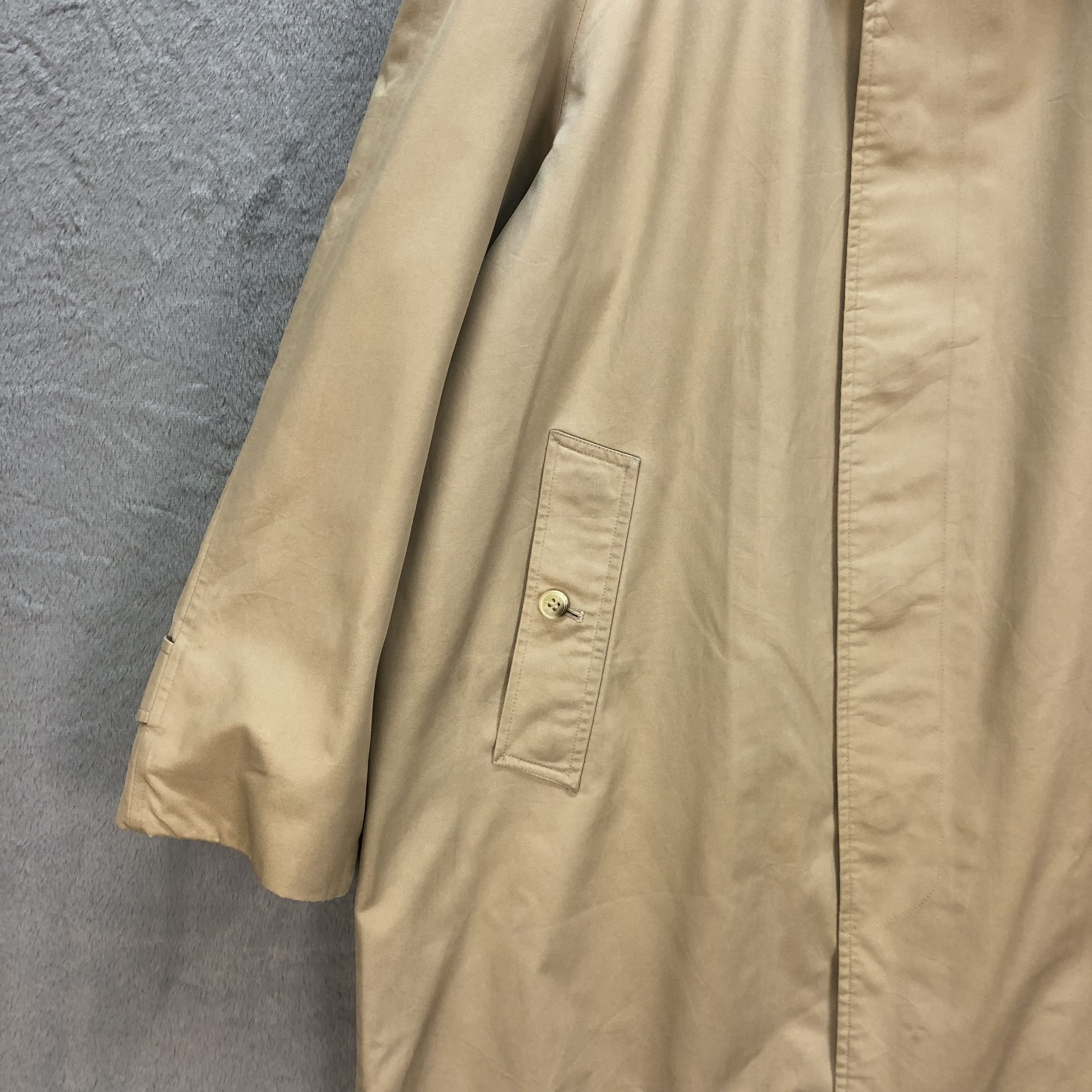 Burberry VINTAGE BURBEERYS NOVA CHECK OVERCOAT #6872-96 Size US XL / EU 56 / 4 - 4 Thumbnail
