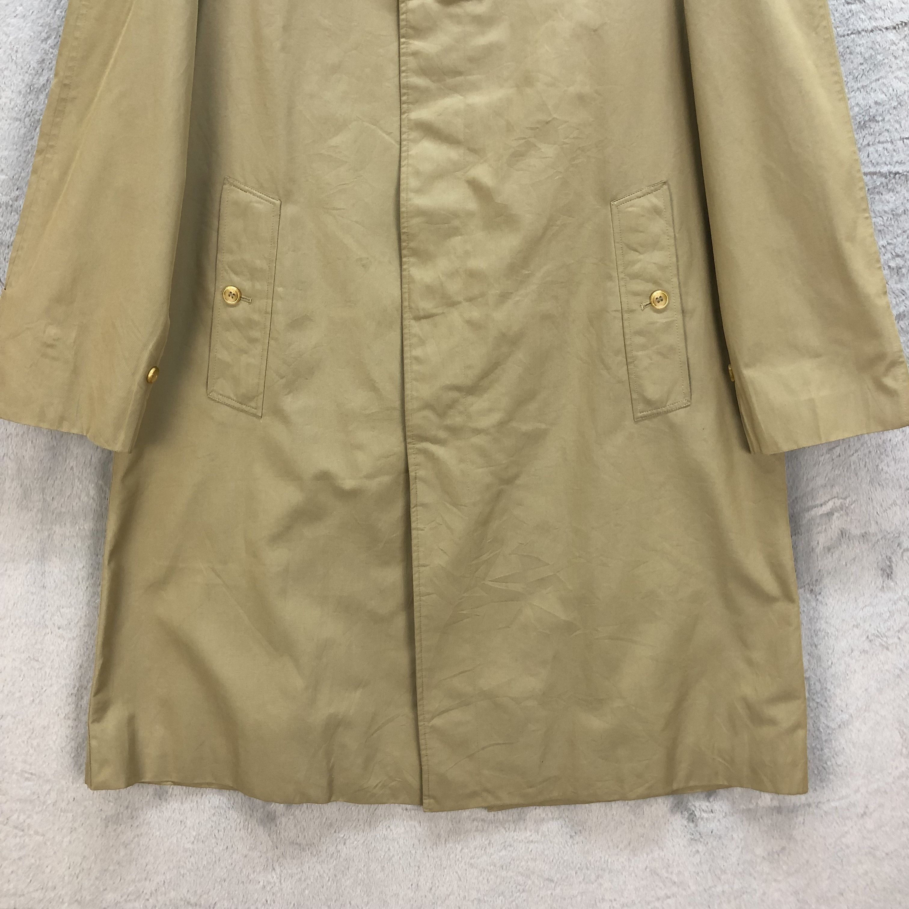 Burberry VINTAGE BURBERRYS NOVA CHECK OVERCOAT #6875-96 Size US M / EU 48-50 / 2 - 3 Thumbnail