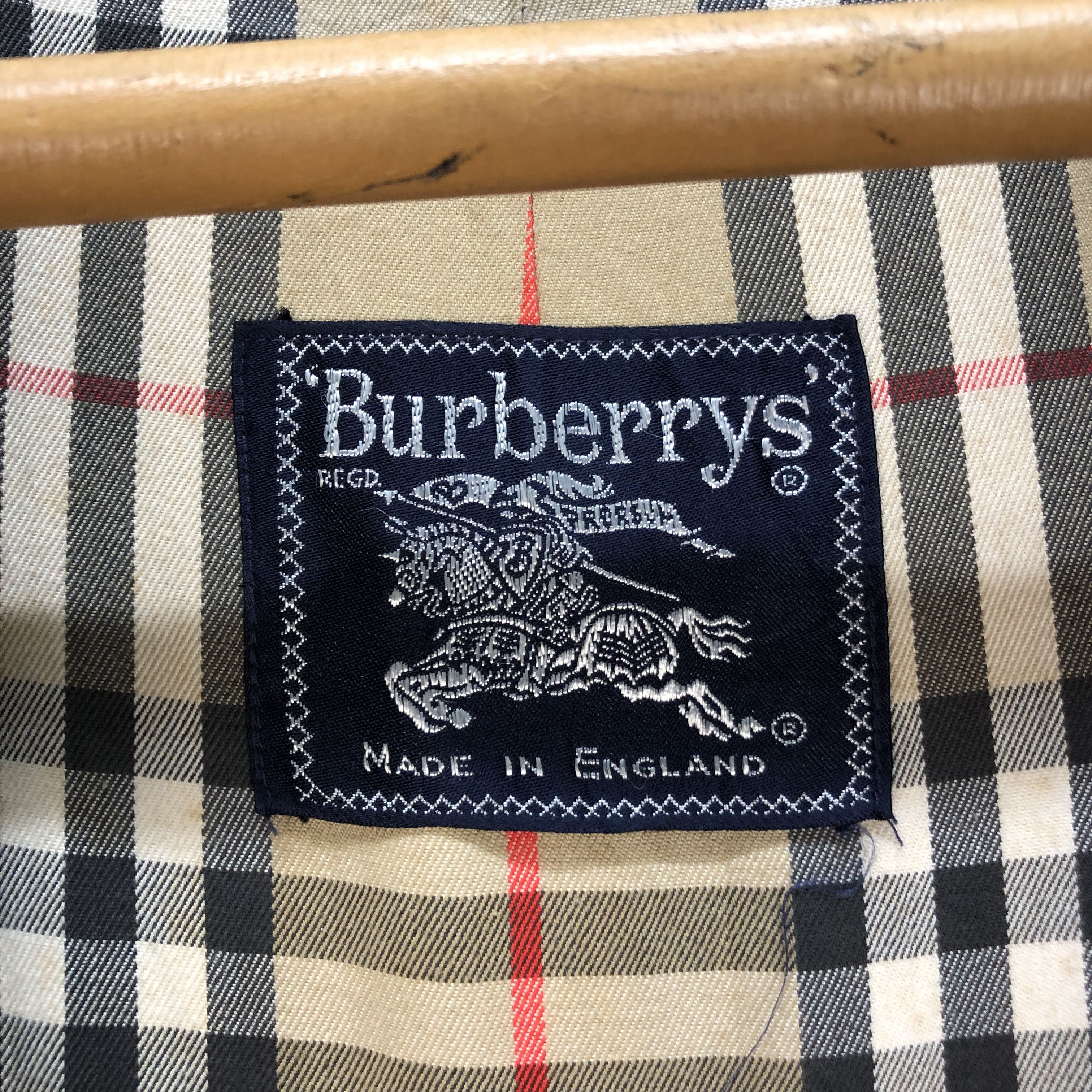 Burberry VINTAGE BURBERRYS NOVA CHECK OVERCOAT #6875-96 Size US M / EU 48-50 / 2 - 7 Thumbnail