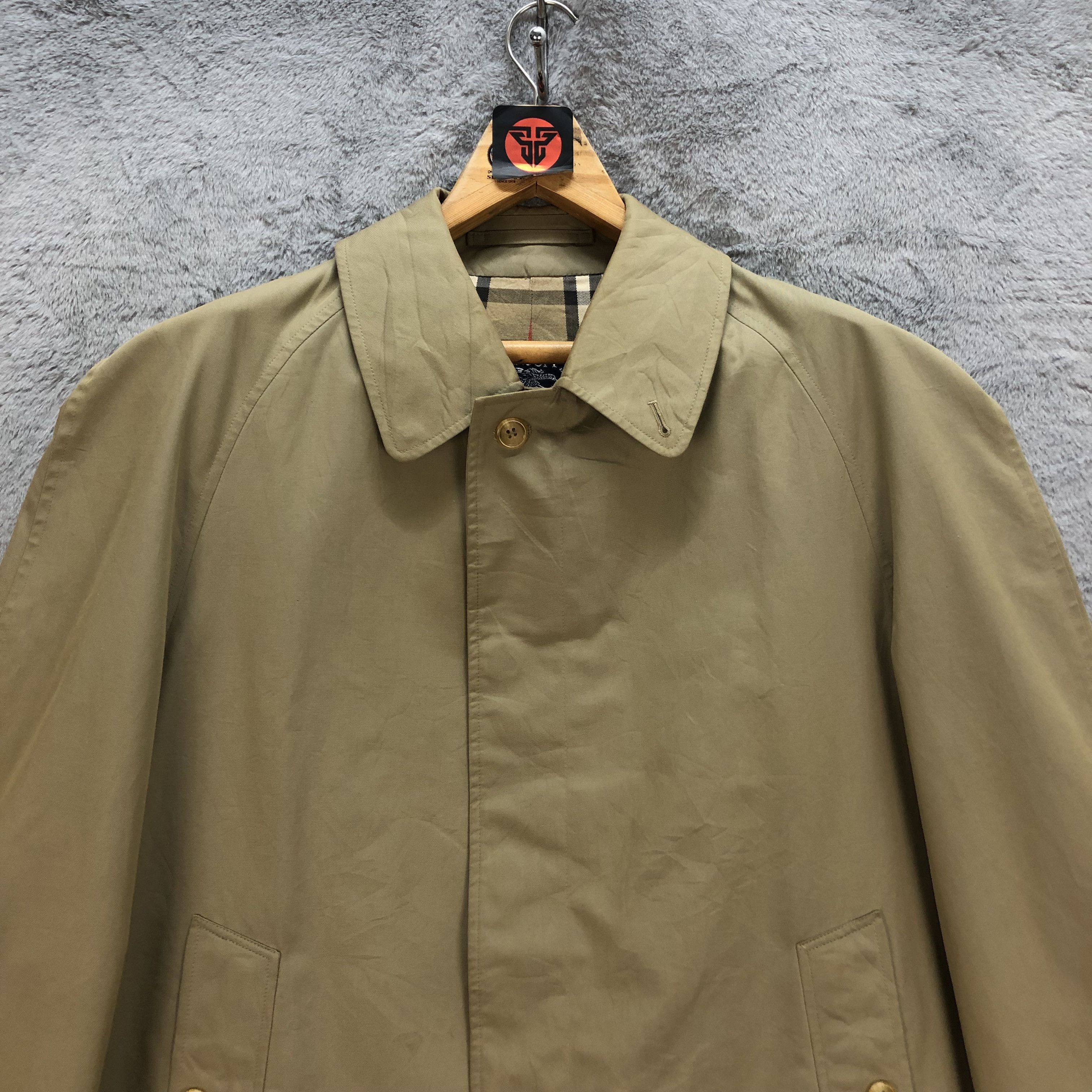 Burberry VINTAGE BURBERRYS NOVA CHECK OVERCOAT #6875-96 Size US M / EU 48-50 / 2 - 2 Thumbnail
