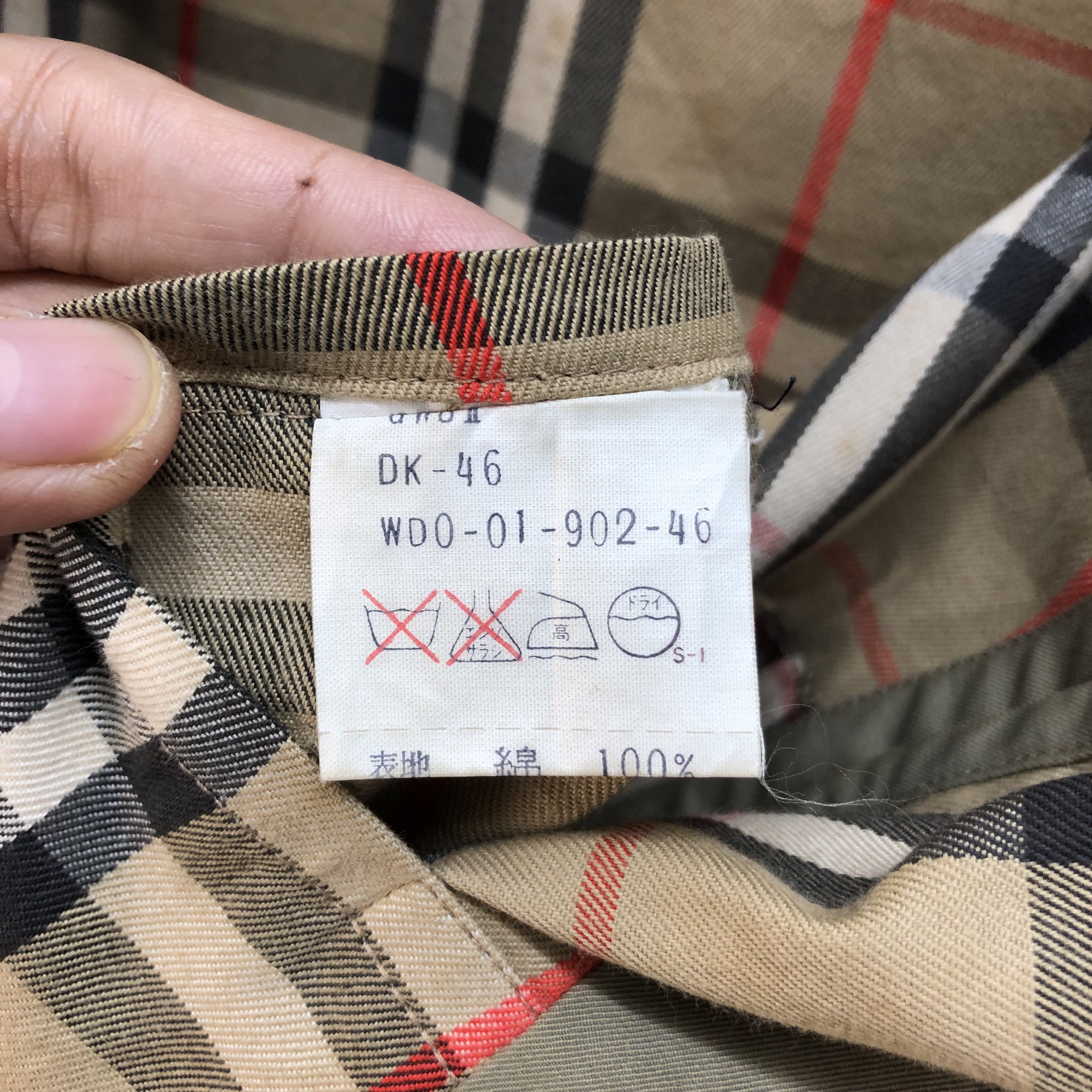 Burberry VINTAGE BURBERRYS NOVA CHECK OVERCOAT #6875-96 Size US M / EU 48-50 / 2 - 9 Thumbnail