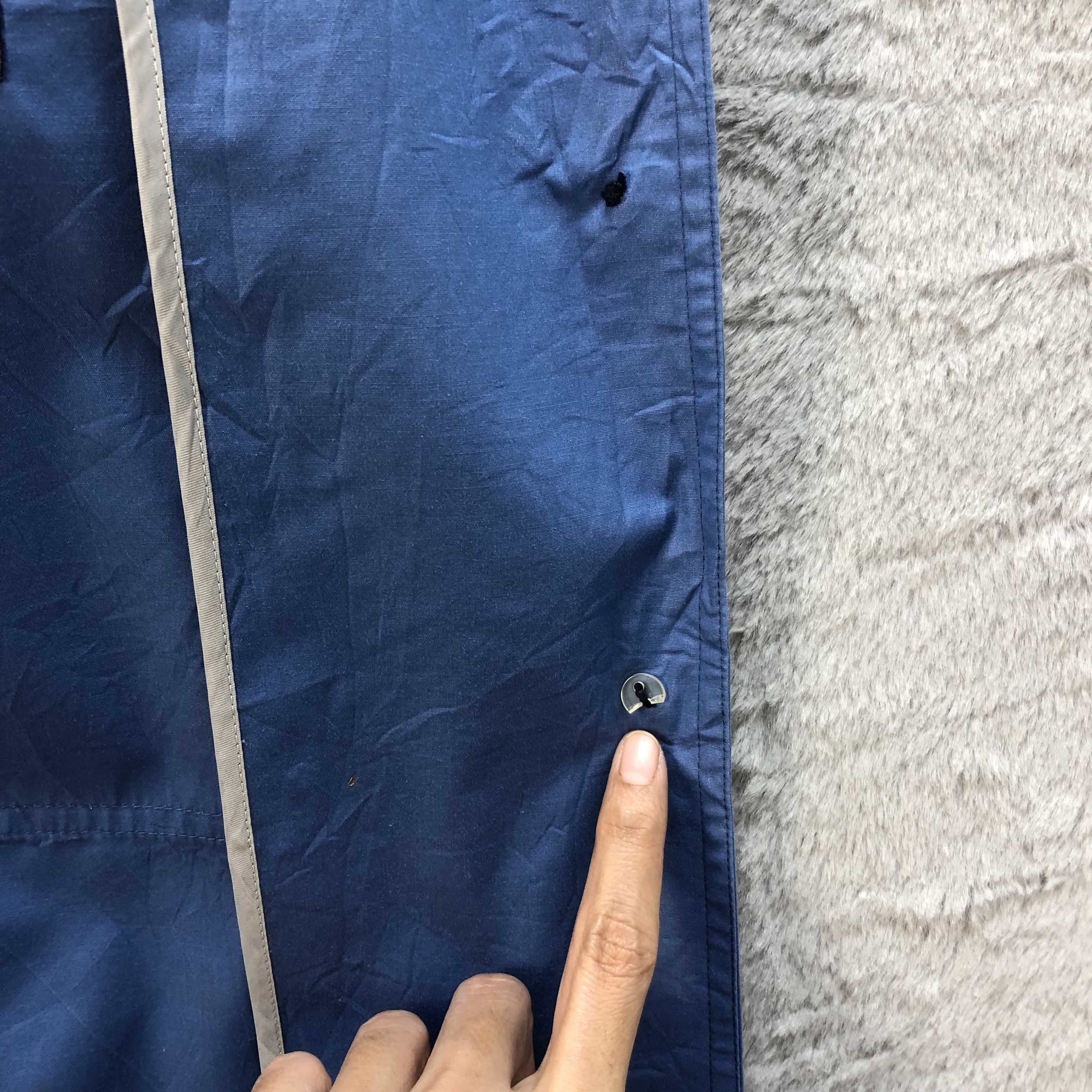 Yves Saint Laurent VINTAGE YSL PARIS BLUE TRENCH COAT #6874-96 Size US M / EU 48-50 / 2 - 10 Thumbnail