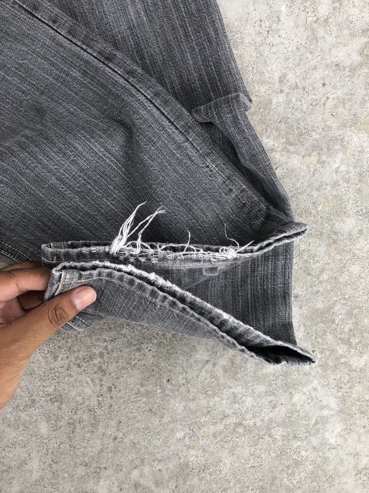Japanese Brand Japanese Concave attempt Distressed Jeans Size US 31 - 13 Thumbnail