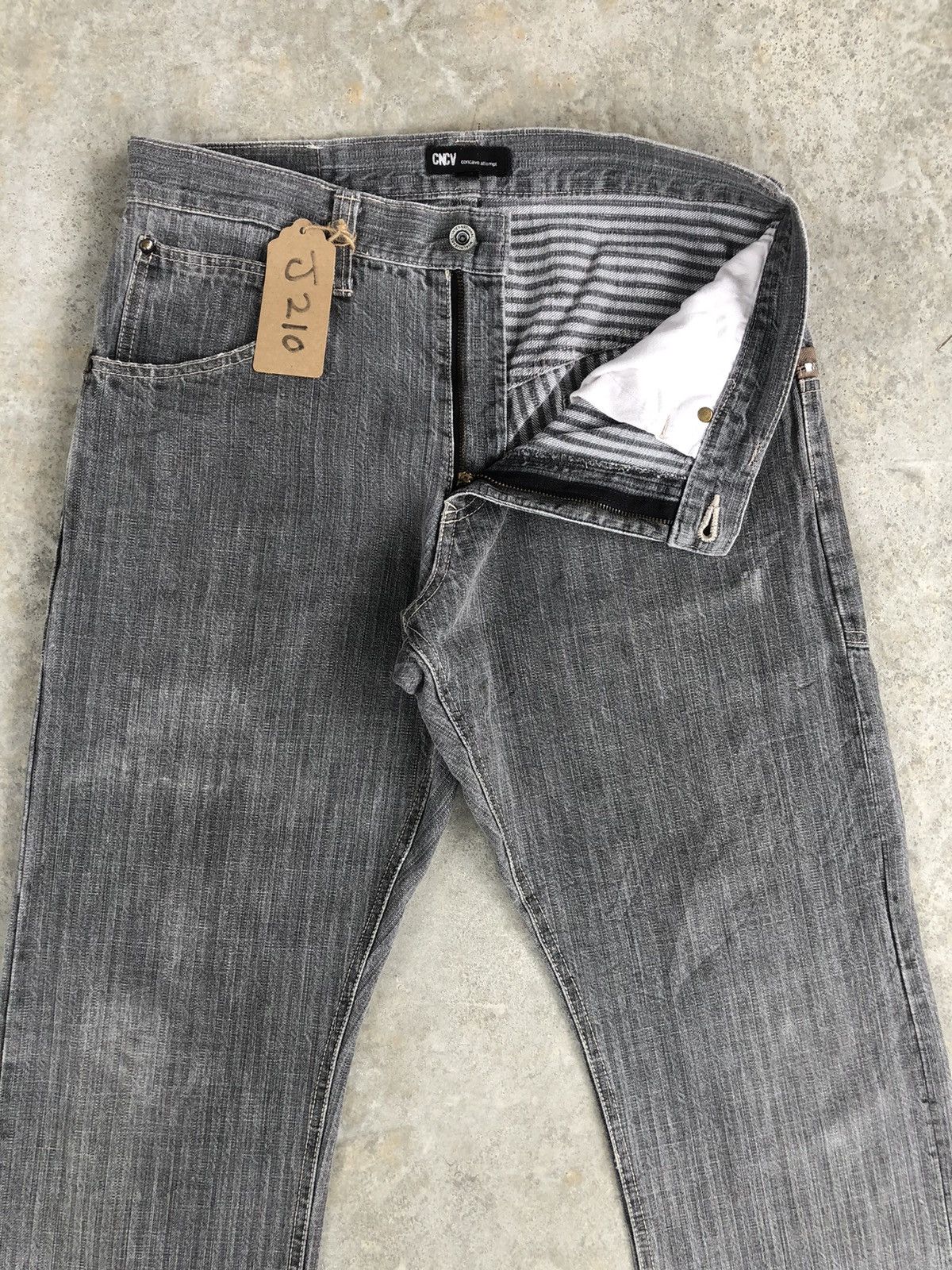 Japanese Brand Japanese Concave attempt Distressed Jeans Size US 31 - 7 Thumbnail
