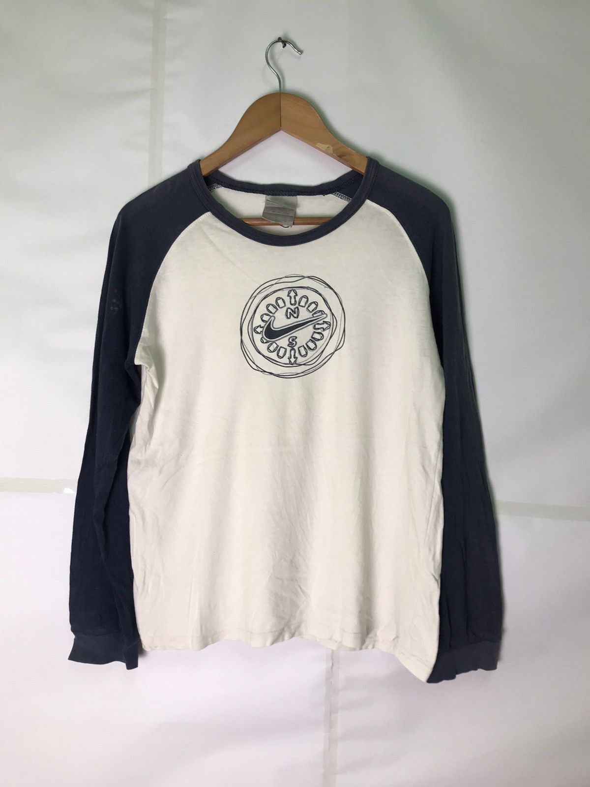 Nike vintage nike big logo very rare Size US L / EU 52-54 / 3 - 1 Thumbnail