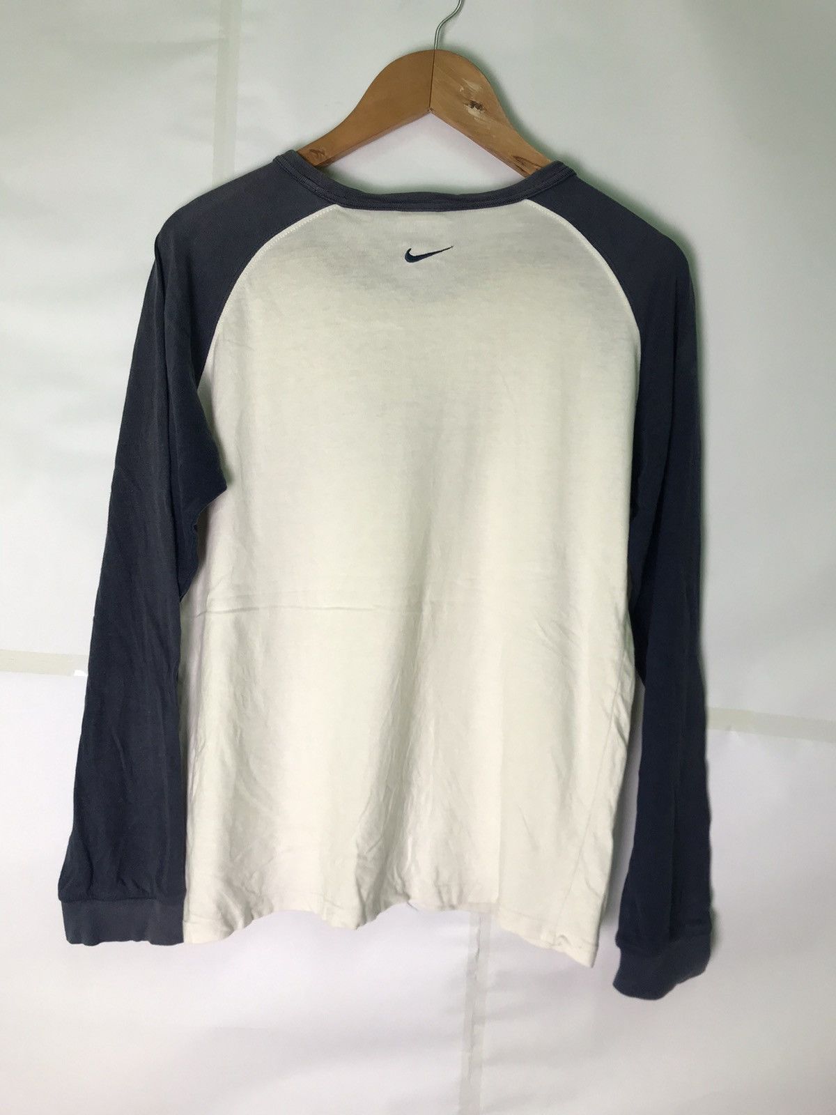 Nike vintage nike big logo very rare Size US L / EU 52-54 / 3 - 5 Thumbnail