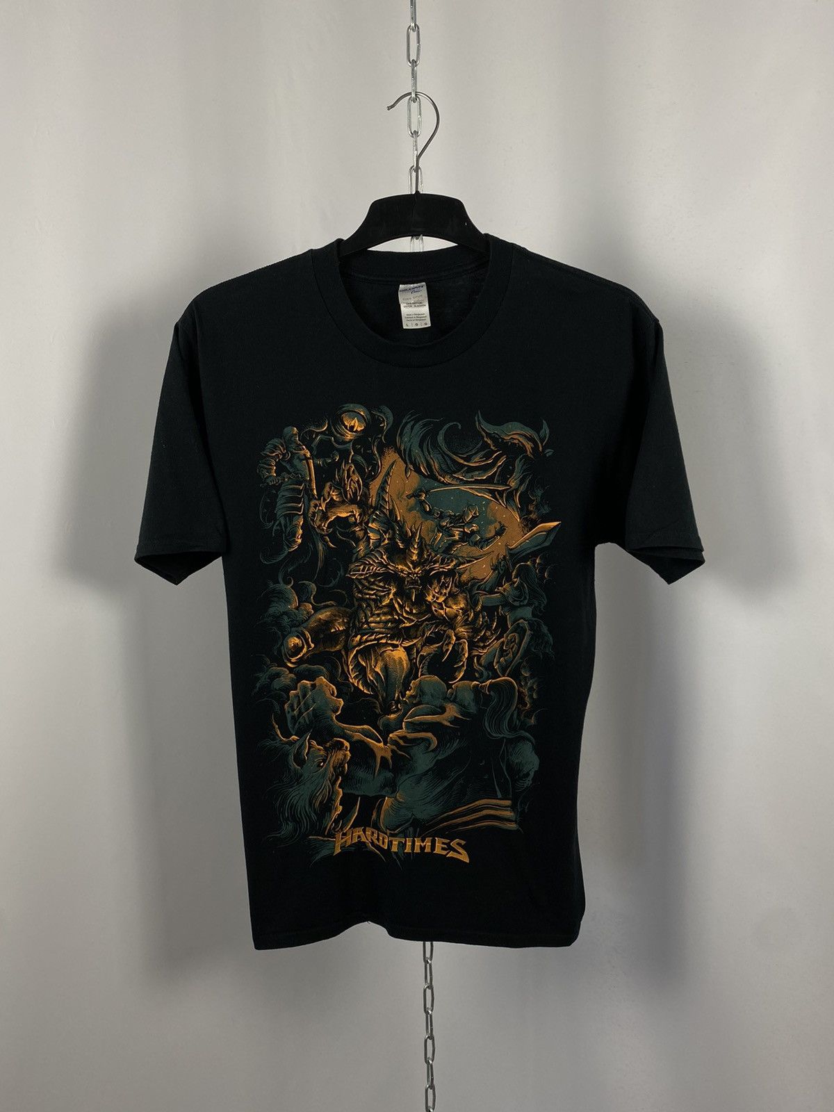 Band Tees × Vintage Hard times big logo band vintage streetwear T-shirts size L Size US L / EU 52-54 / 3 - 1 Thumbnail
