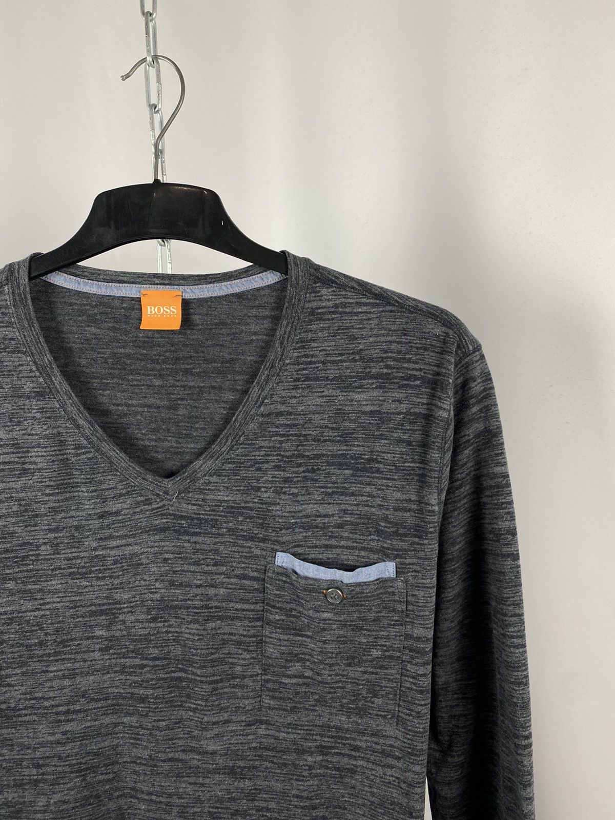 Hugo Boss Hugo Boss V-neck long sleeve gray size XL Size US XL / EU 56 / 4 - 2 Thumbnail