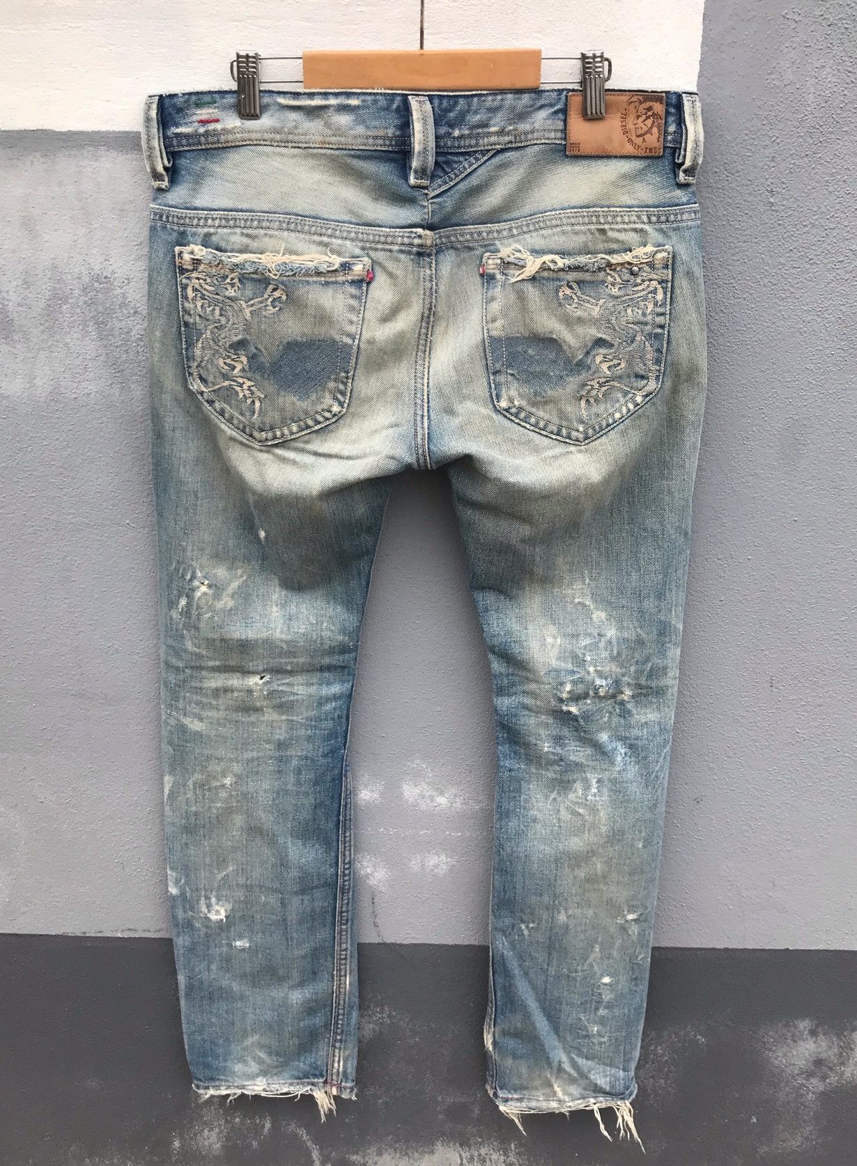 Diesel Diesel distressed denim jeans Size 32" / US 10 / IT 46 - 1 Thumbnail