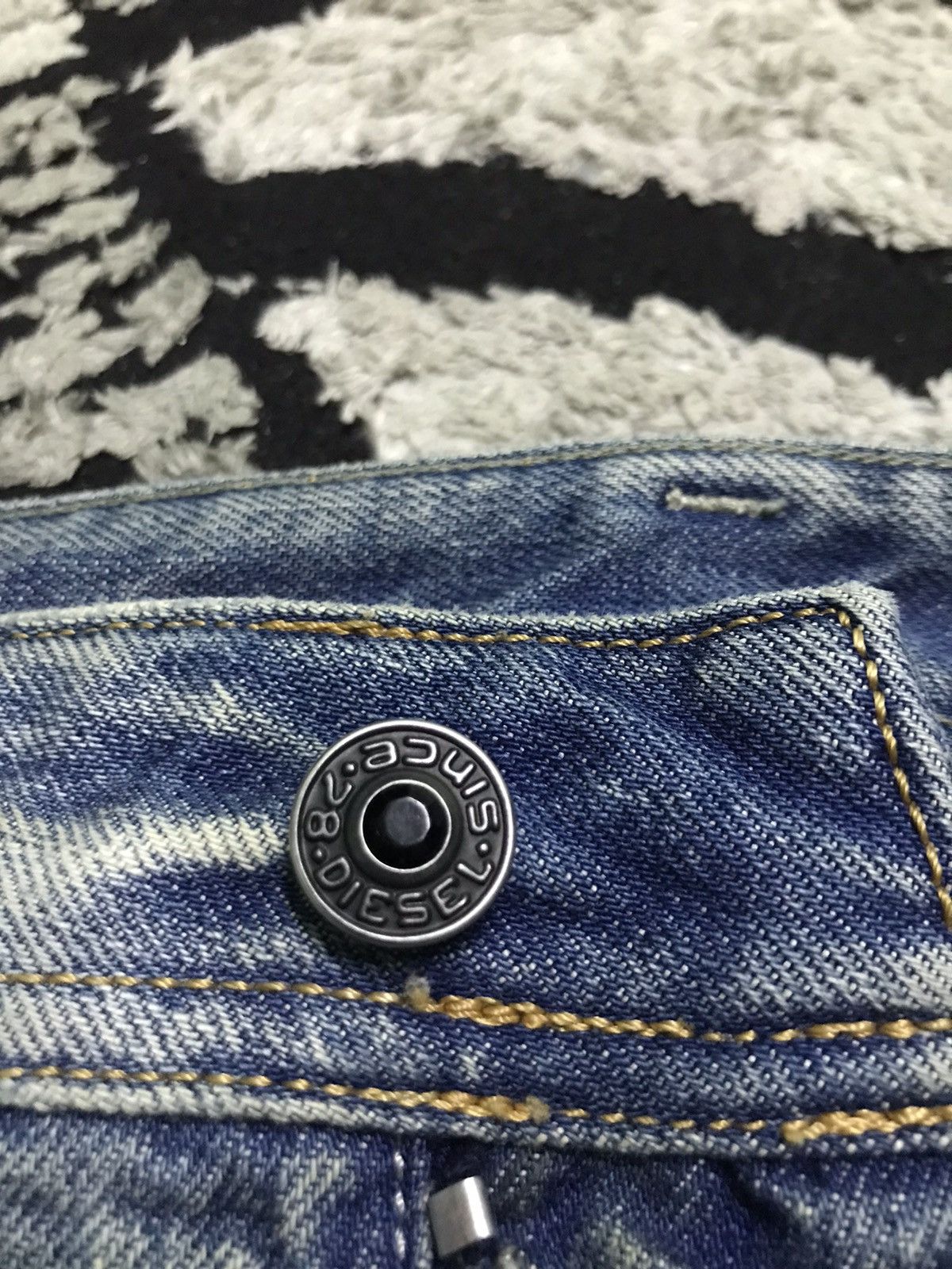 Diesel Diesel distressed denim jeans Size 32" / US 10 / IT 46 - 5 Thumbnail