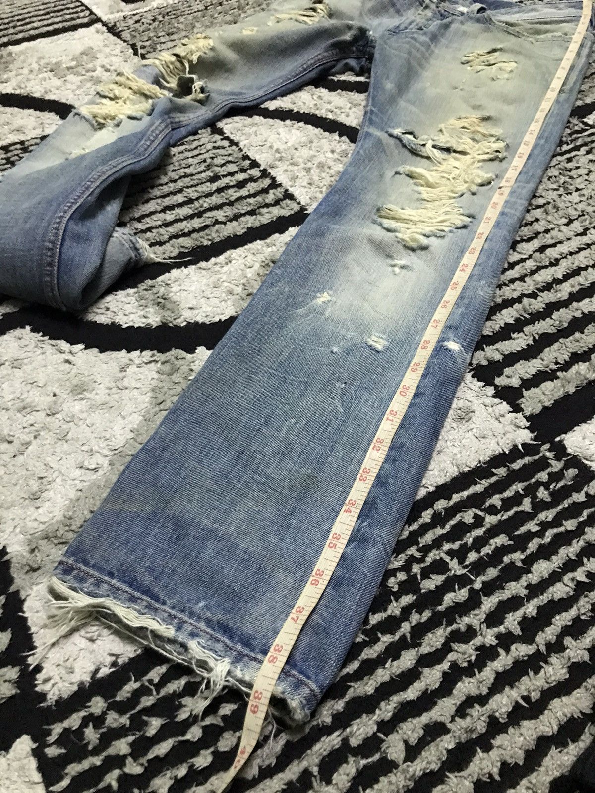 Diesel Diesel distressed denim jeans Size 32" / US 10 / IT 46 - 7 Thumbnail