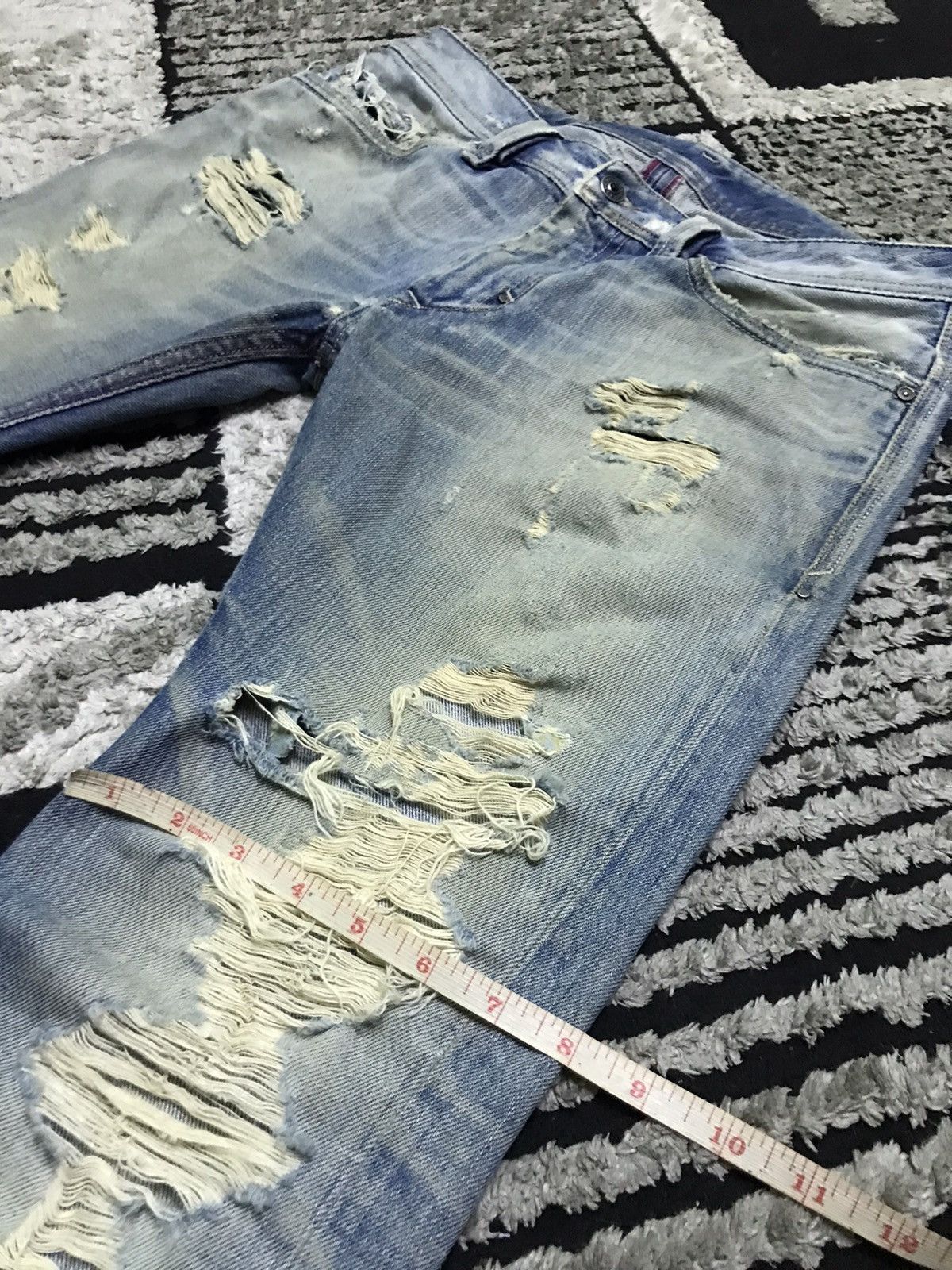 Diesel Diesel distressed denim jeans Size 32" / US 10 / IT 46 - 10 Thumbnail