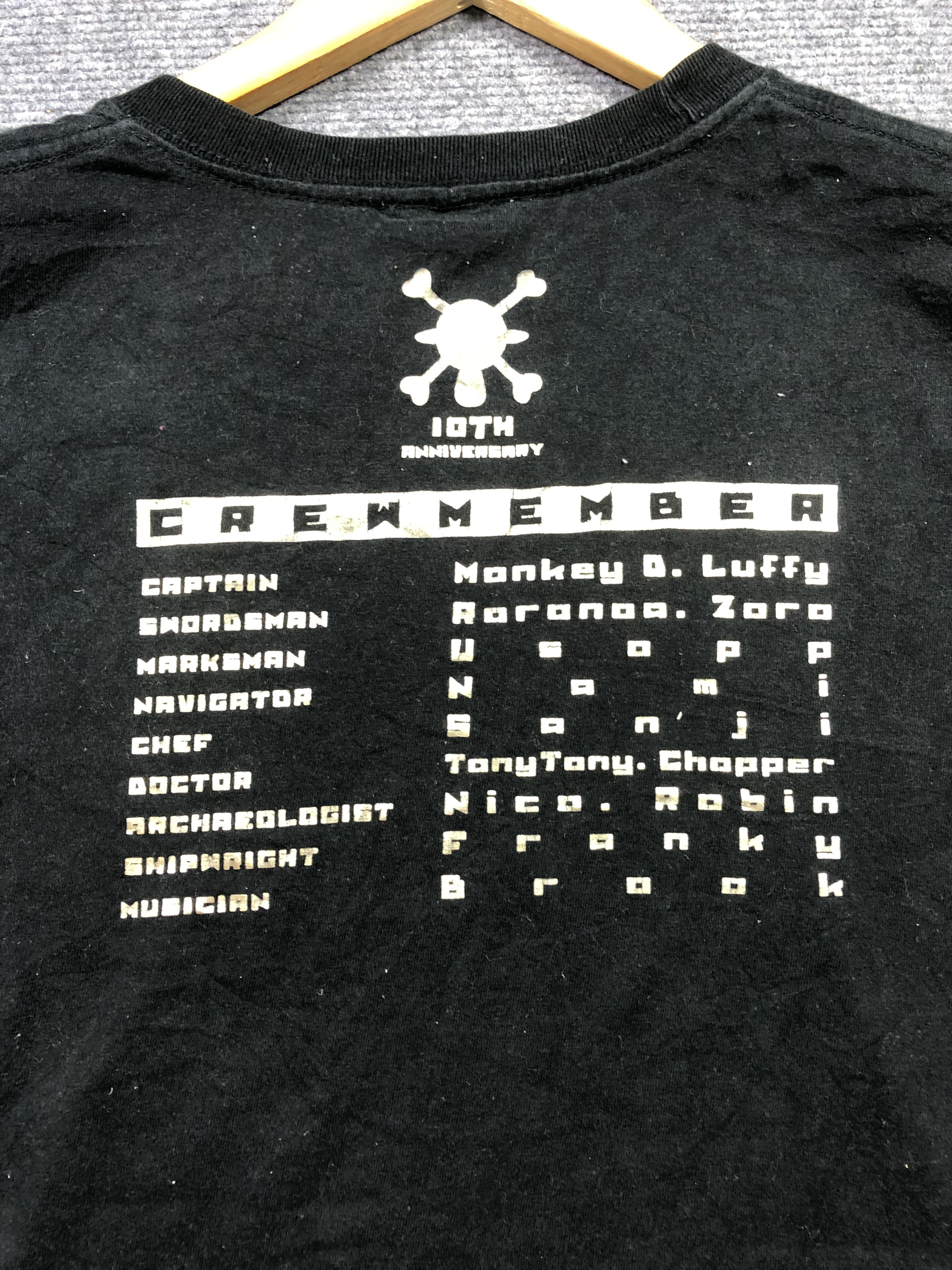 Anime One Piece 10Th Anniversary Tshirt Size US M / EU 48-50 / 2 - 4 Thumbnail