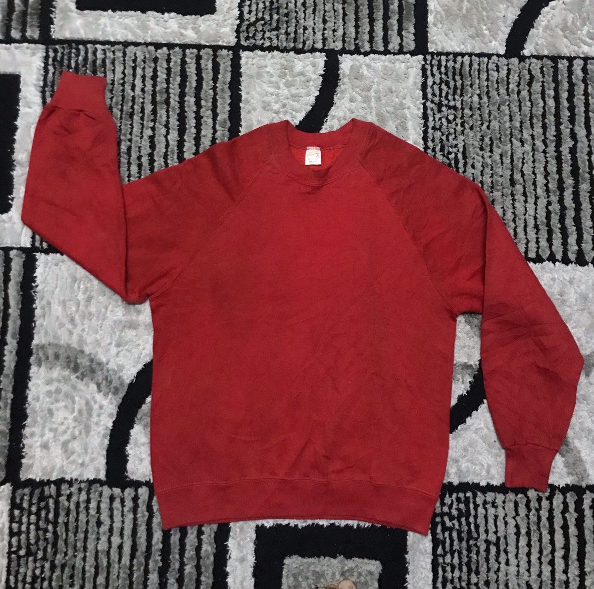 Vintage Vintage plain sweatshirt Size US M / EU 48-50 / 2 - 4 Thumbnail