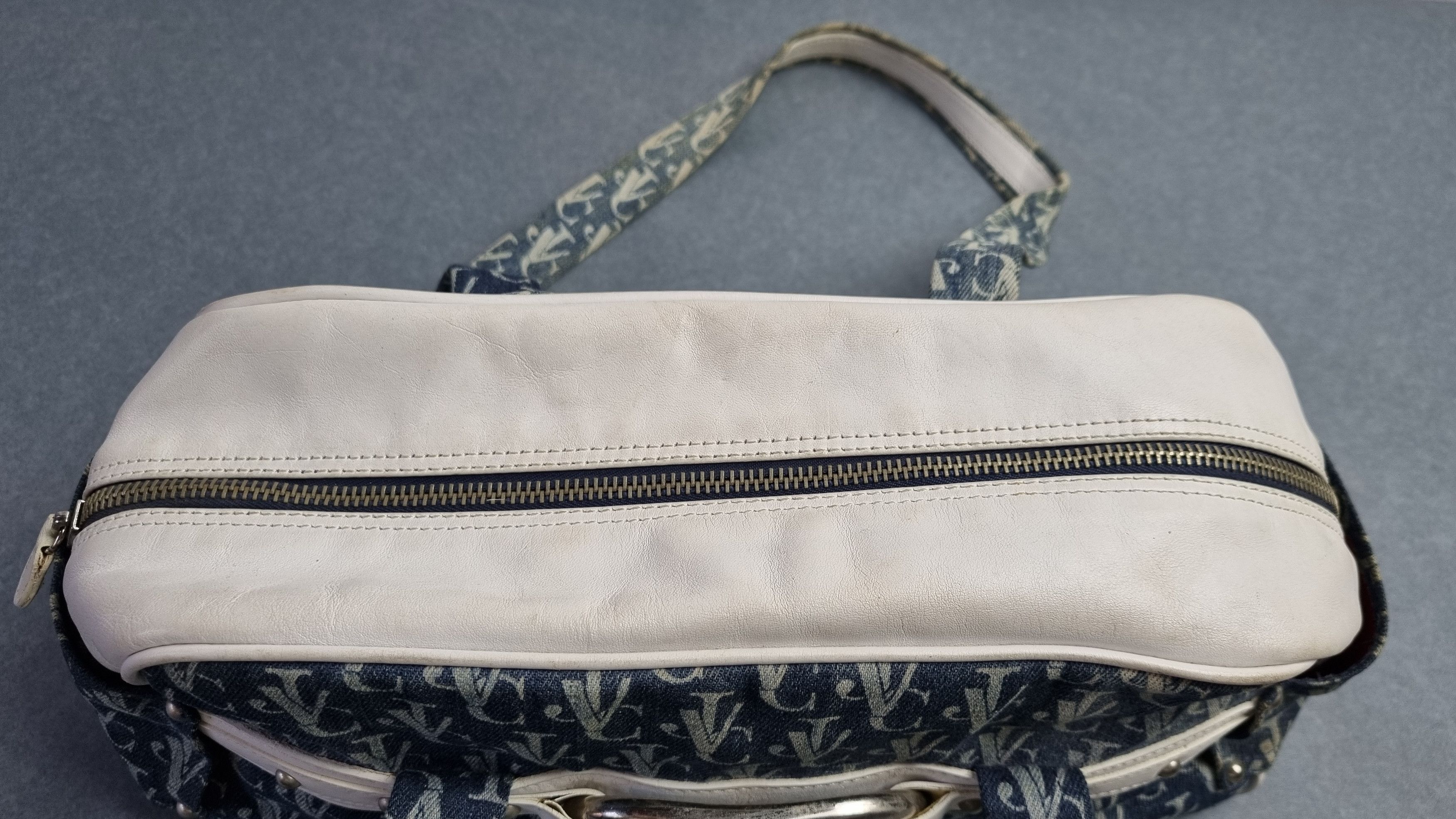 Versace × Versace Jeans Couture × Vintage 90s Rare VERSACE Monogram Mini Shoulder Bag Denim Size ONE SIZE - 20 Thumbnail