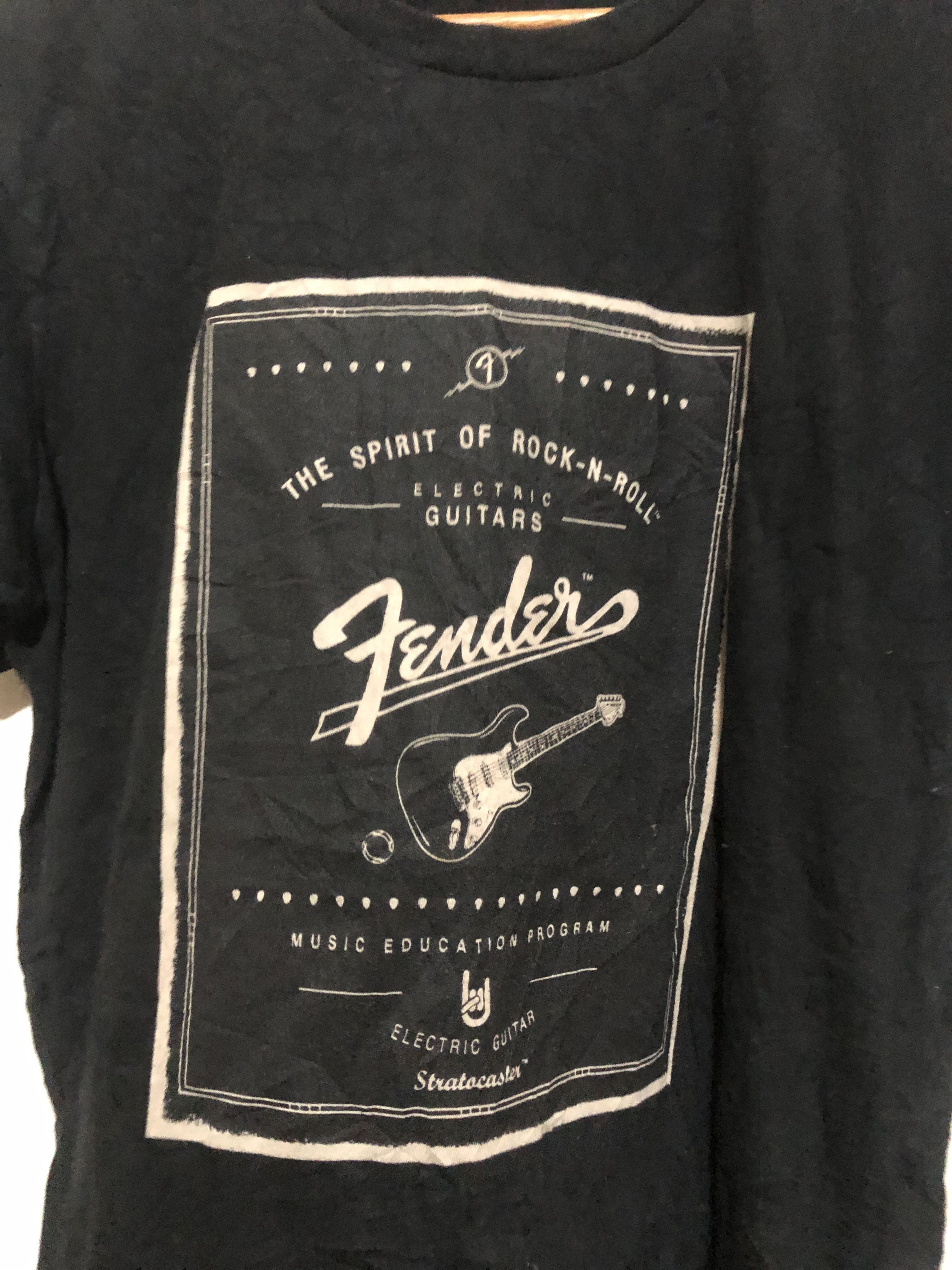 Japanese Brand Fender The Spirit Of Rock And Roll Tshirt Size US L / EU 52-54 / 3 - 2 Thumbnail