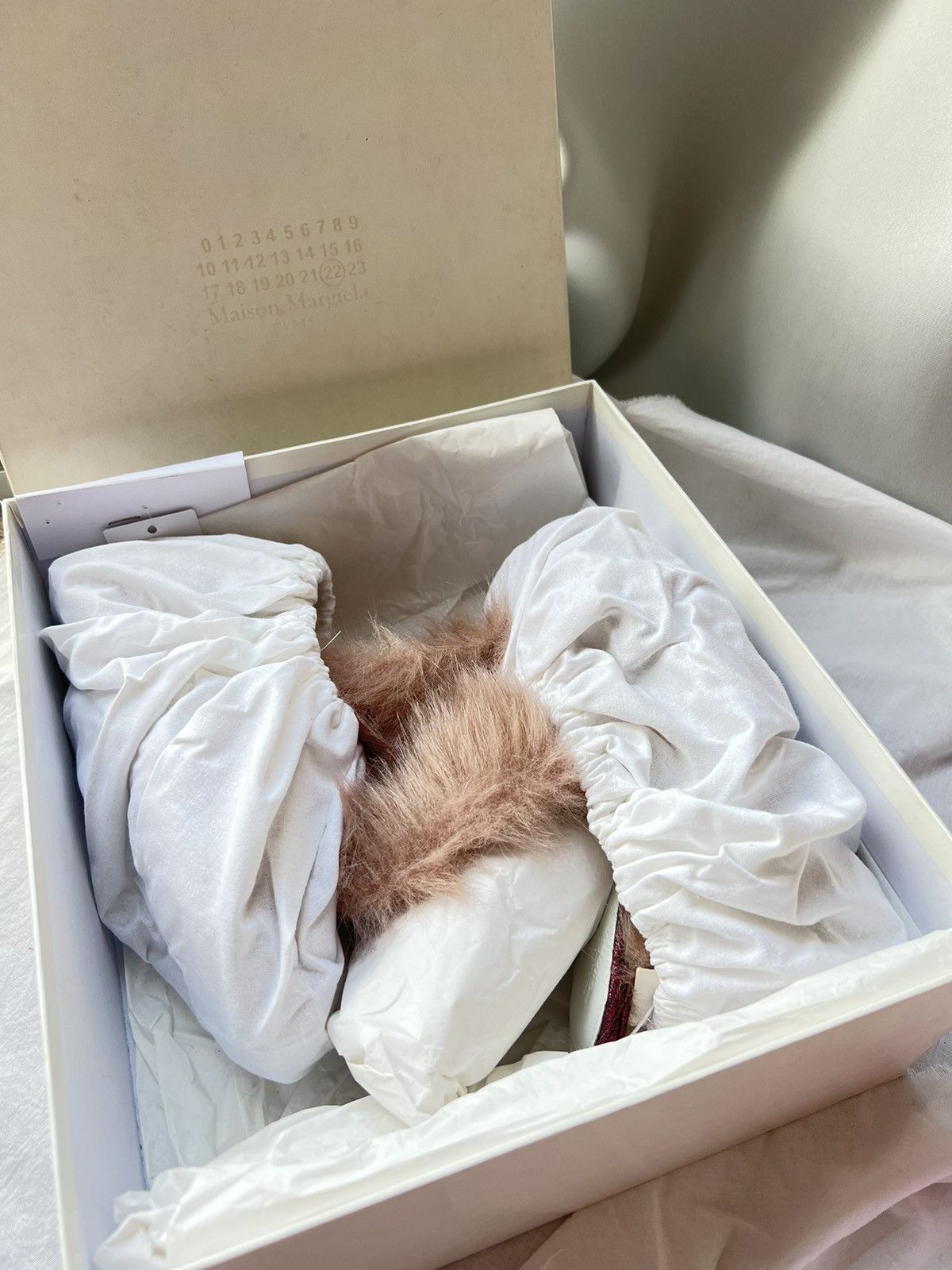 Maison Margiela 🔥 Rare Maison Margiela FW15 Runway fur shoes heels mules Size US 5 / IT 35 - 10 Thumbnail