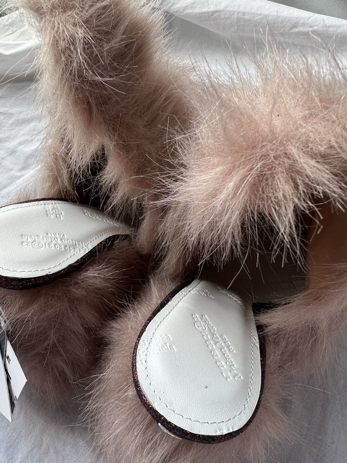 Maison Margiela 🔥 Rare Maison Margiela FW15 Runway fur shoes heels mules Size US 5 / IT 35 - 6 Thumbnail