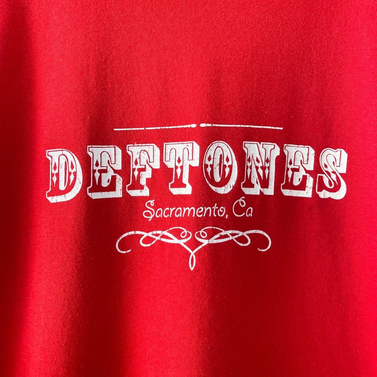 Band Tees × Vintage Vintage 90’s Deftones Sacramento, California Band T Shirt Size US L / EU 52-54 / 3 - 2 Thumbnail